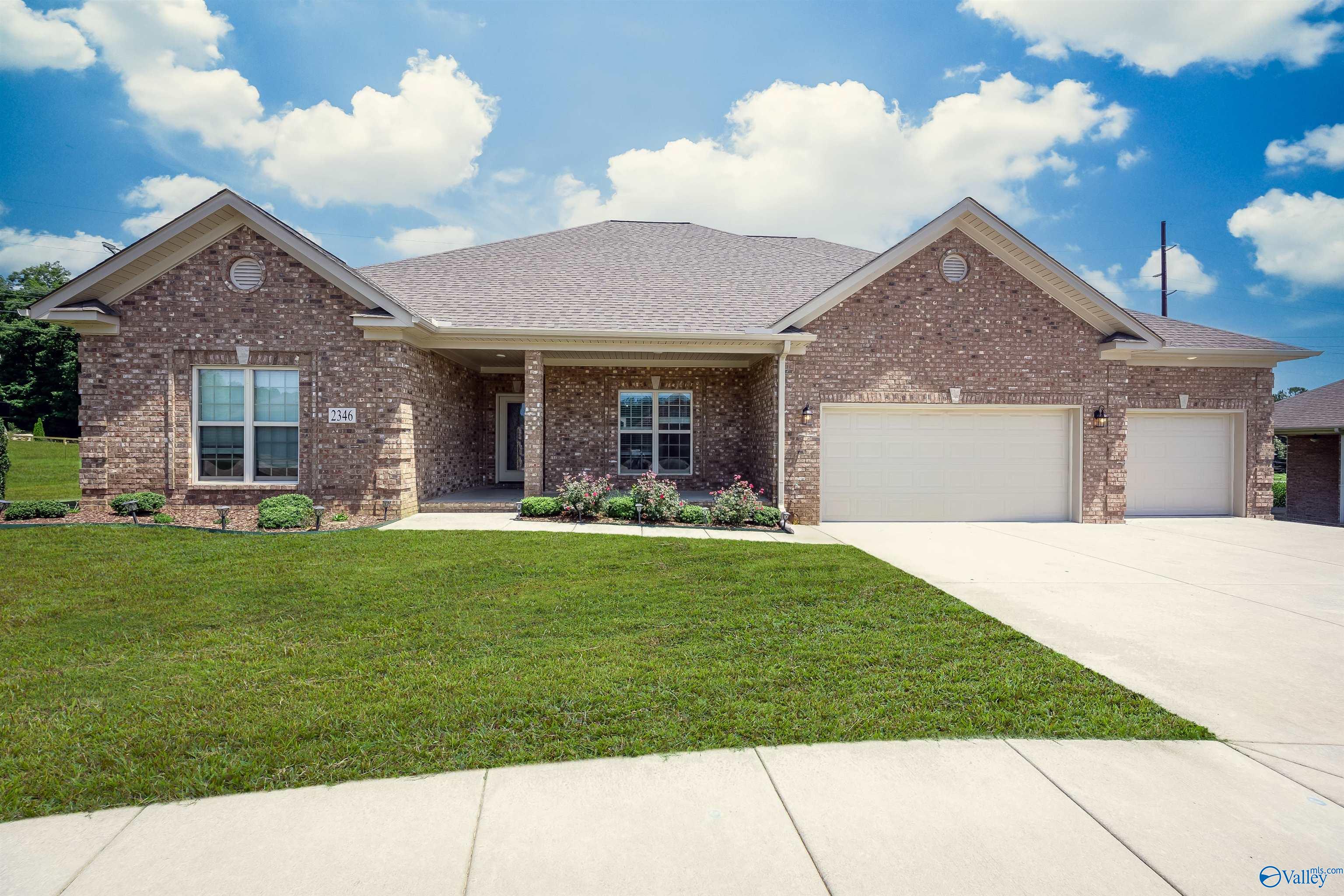 2346 Tintagel Drive, Decatur, AL 35603 — photo 2