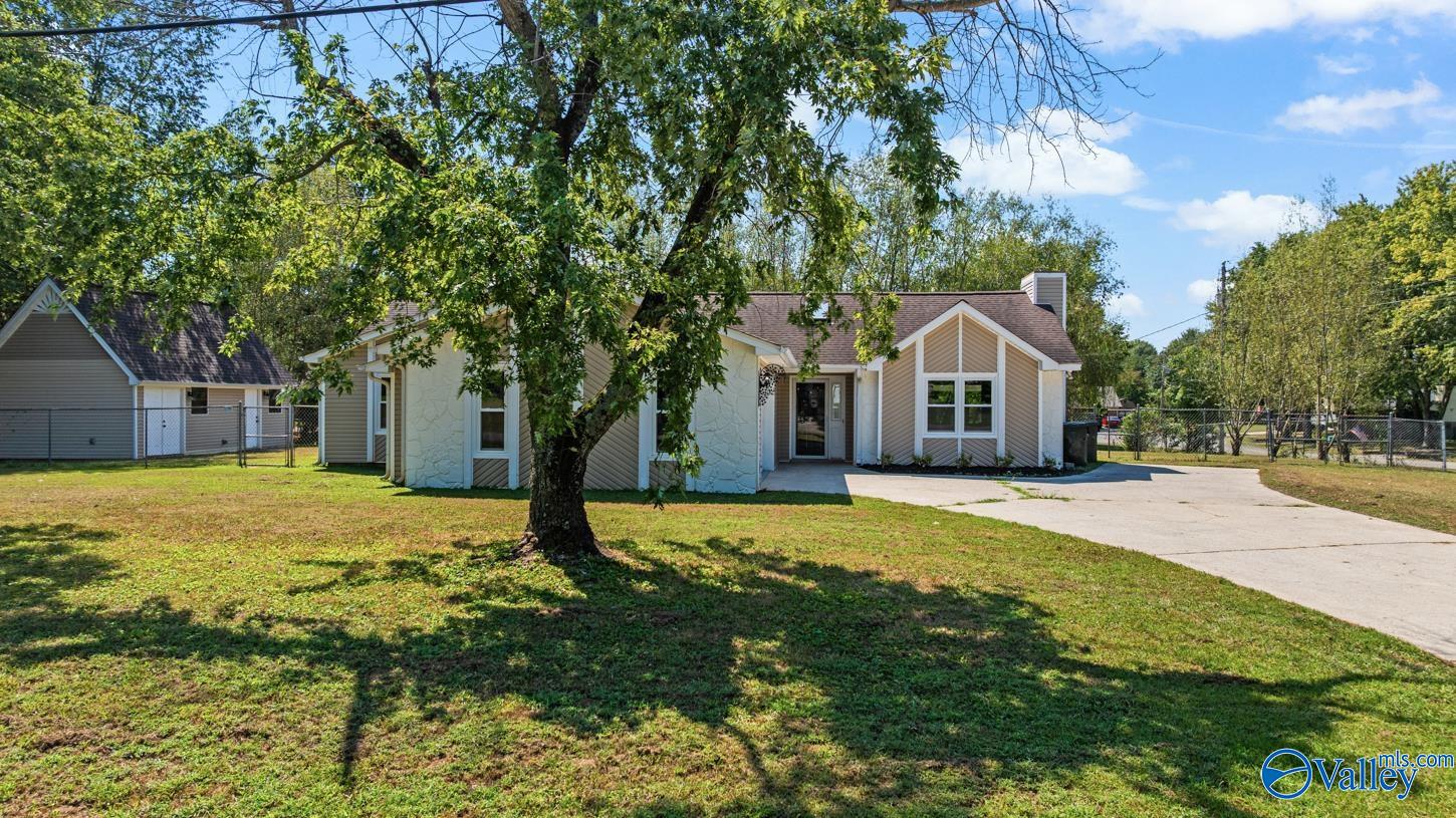 106 Oxford Drive — photo