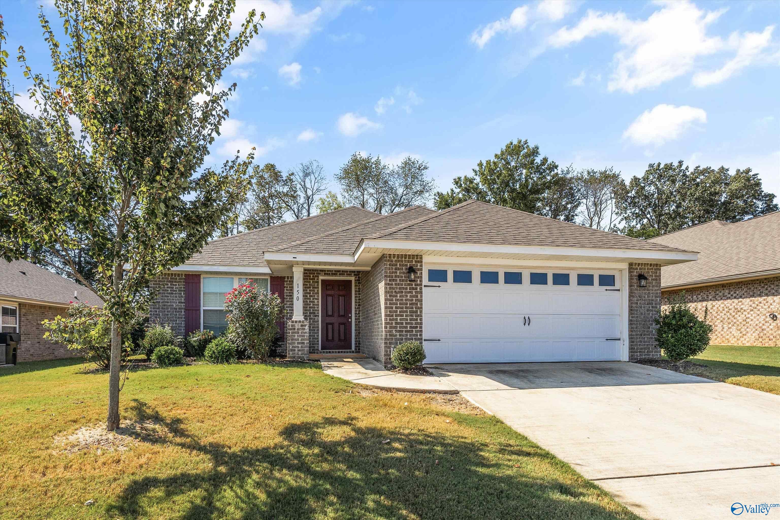 150 Abercorn Drive — photo
