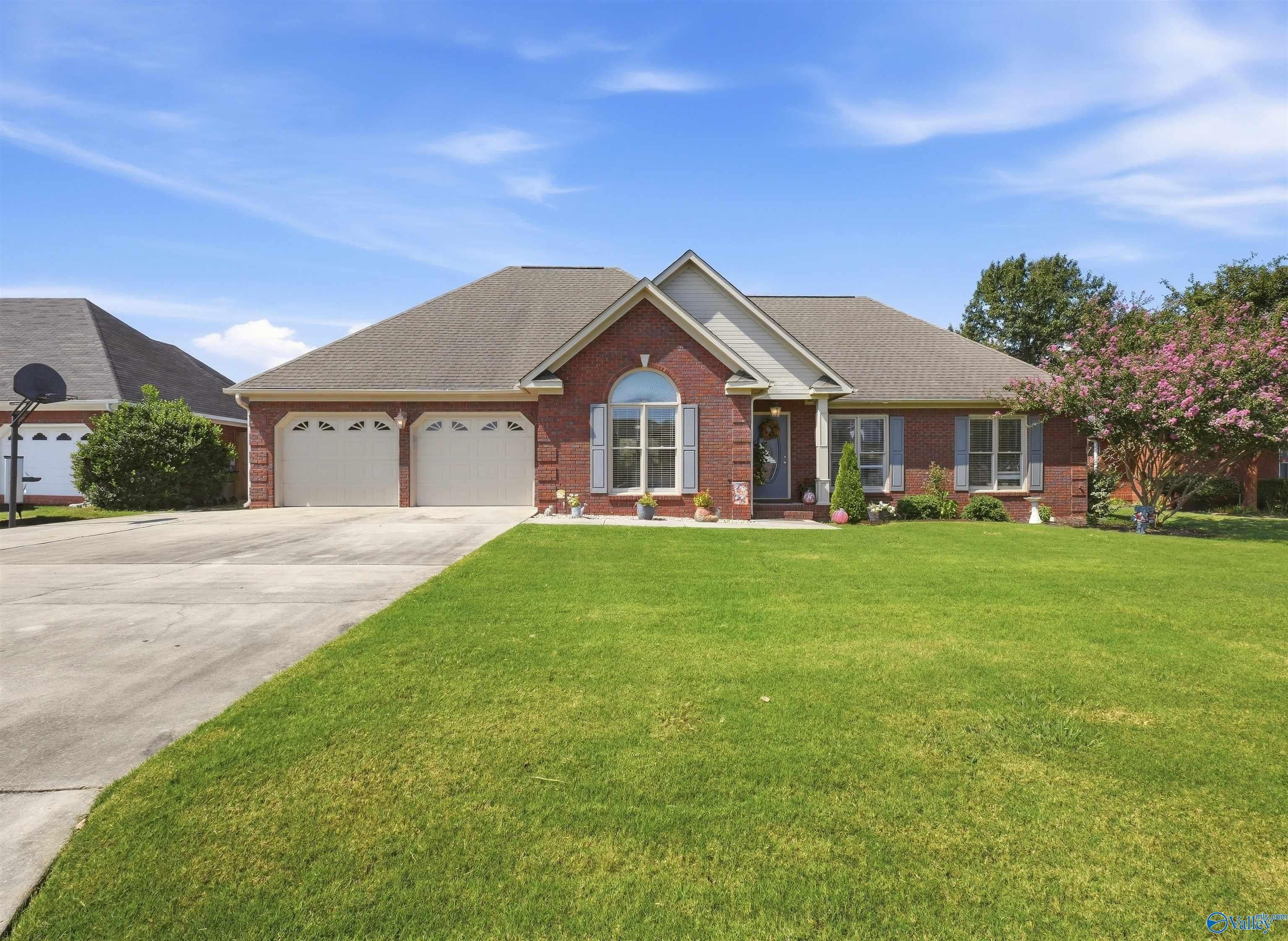 2903 Whiteford Drive SW — photo