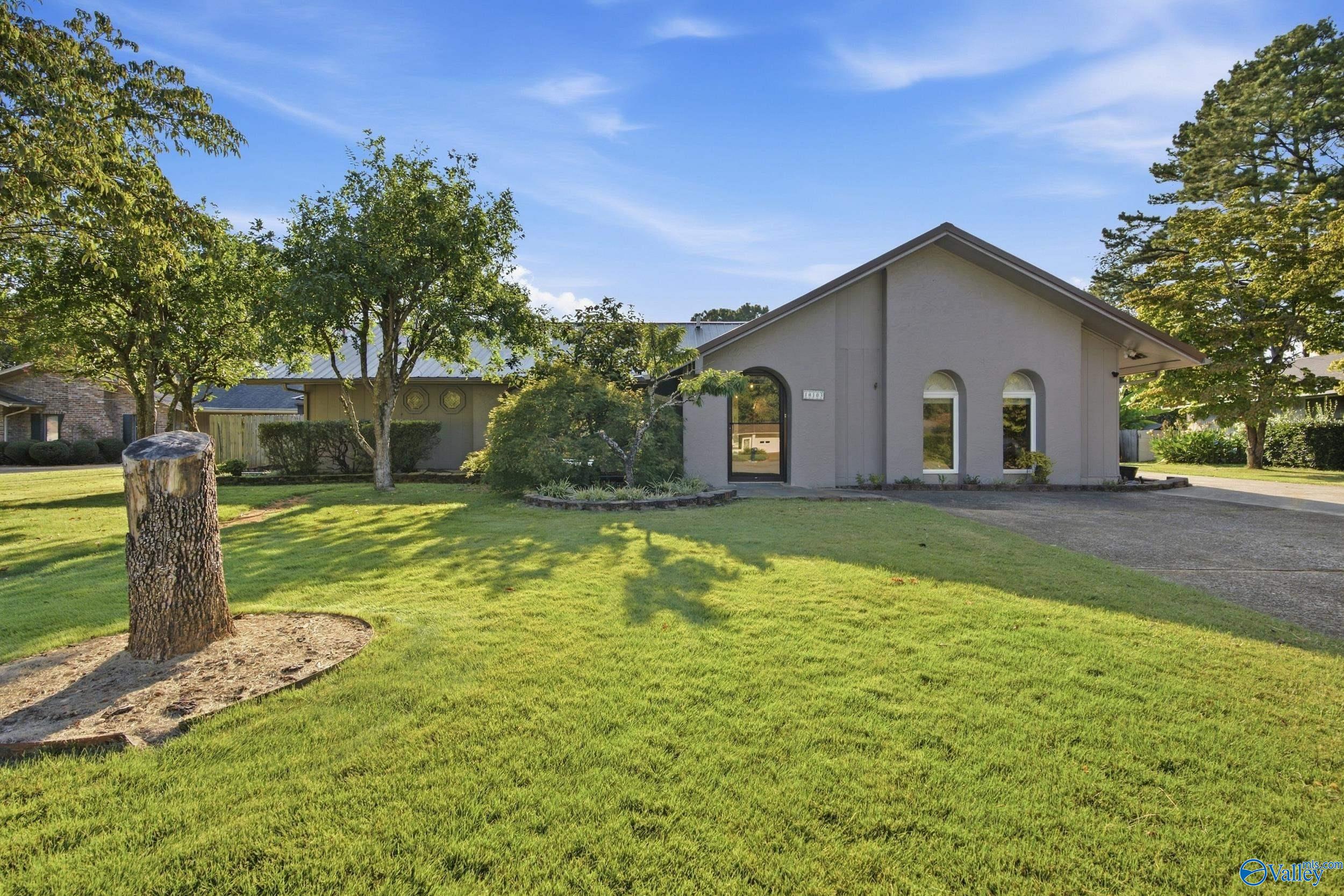 10103 McDowling Court SE — photo