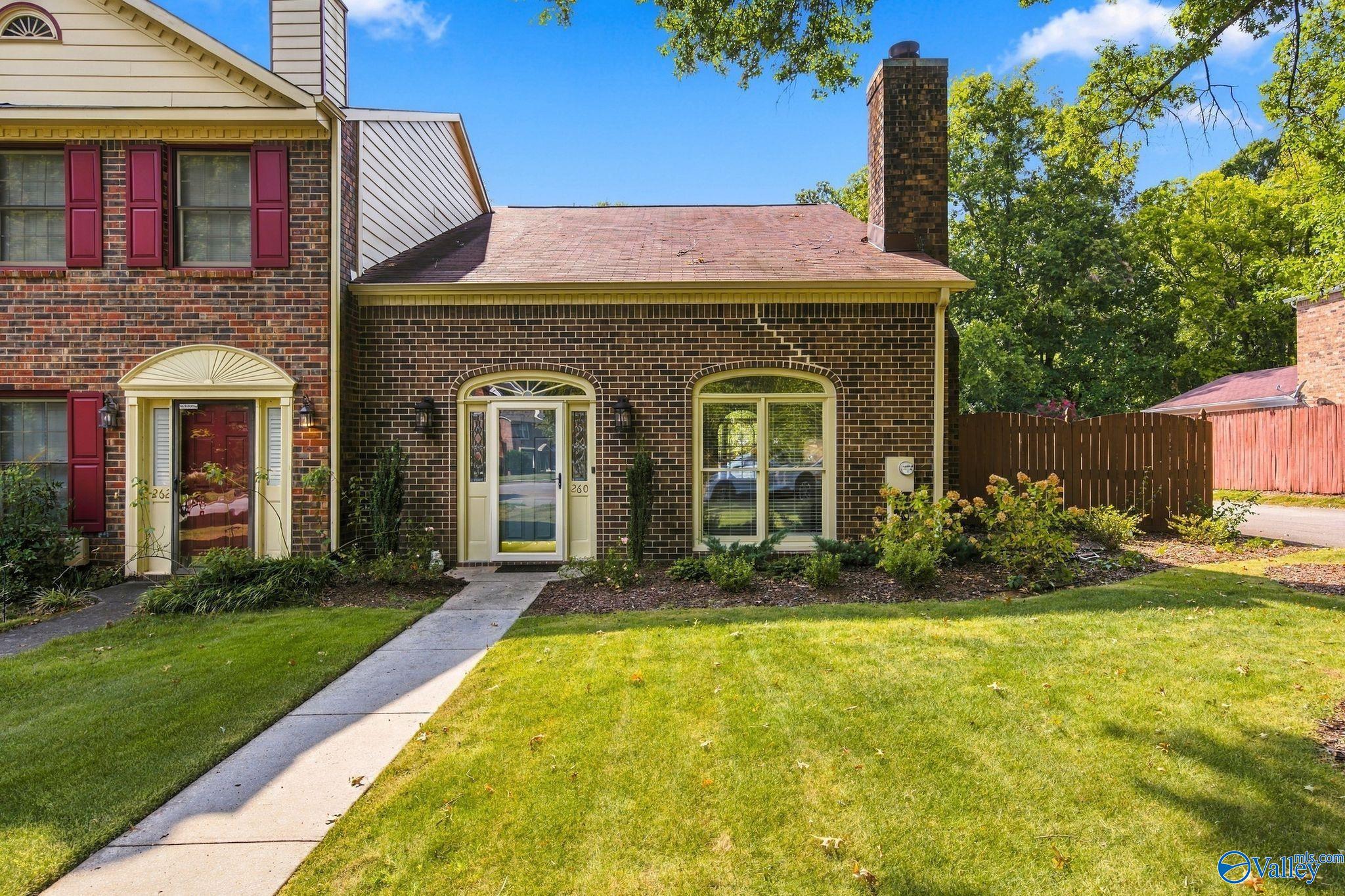 260 W Lake Circle — photo