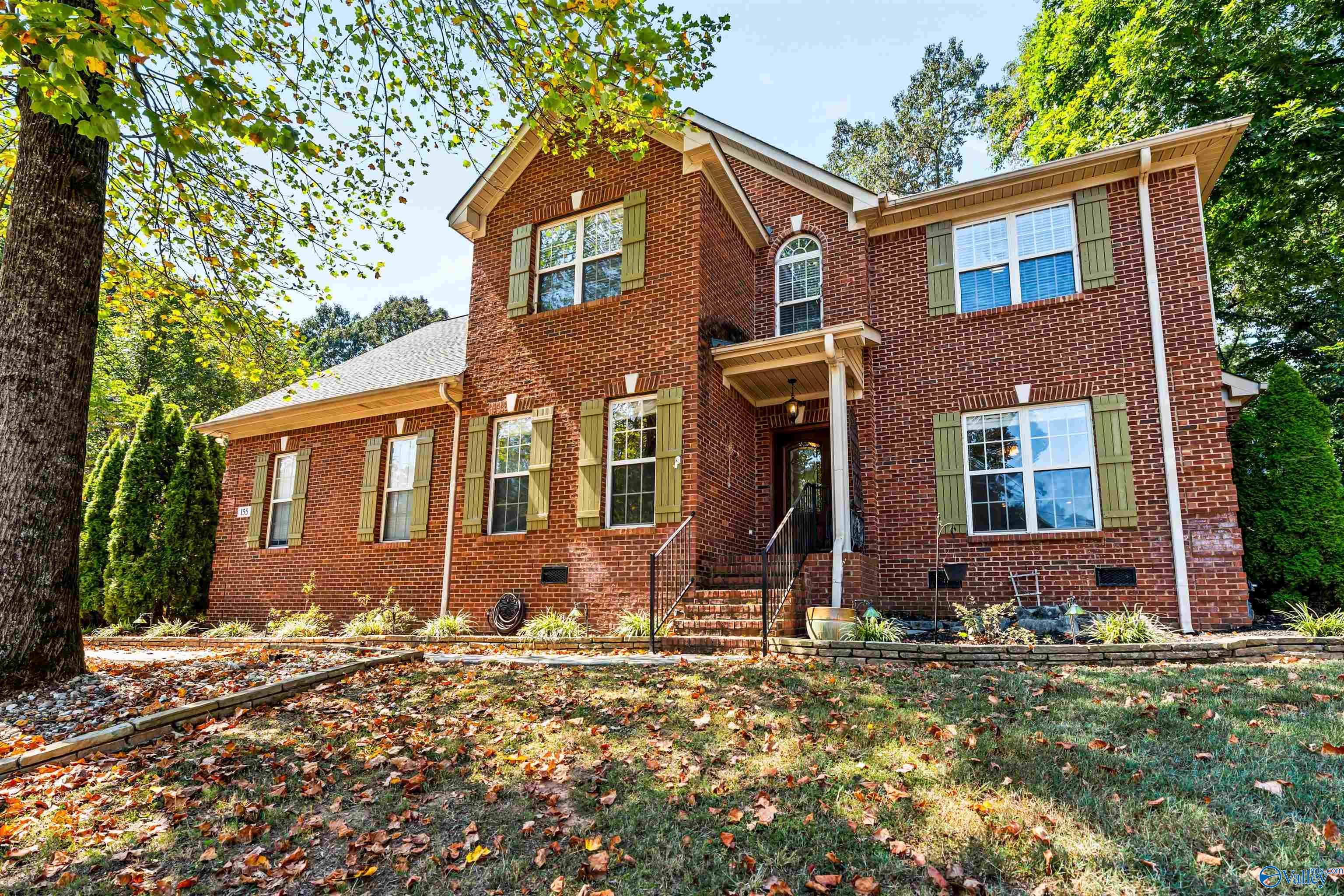 155 Lincarrie Lane — photo