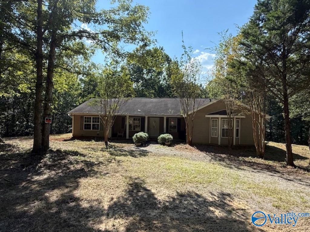 522 Wallace Drive — photo