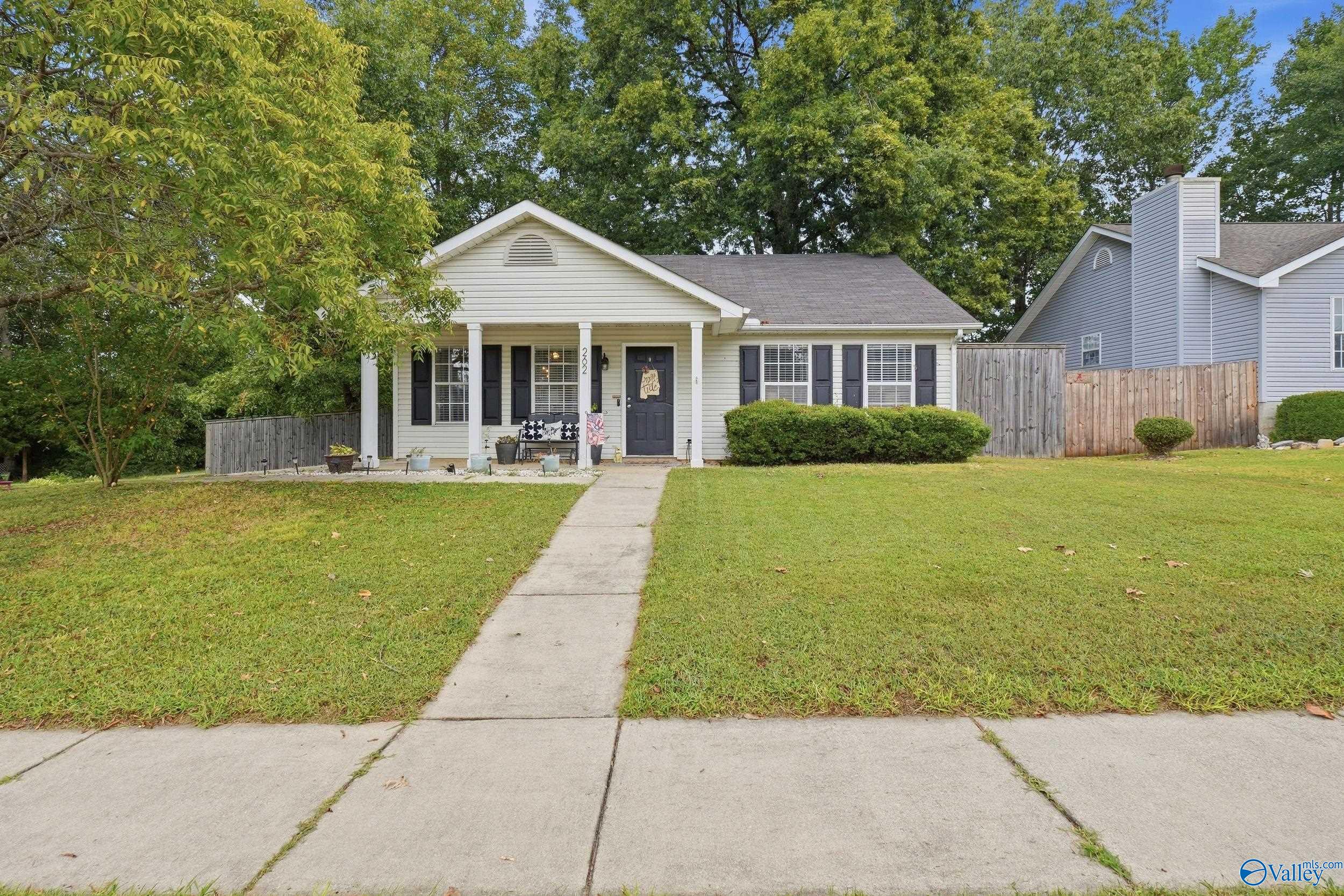 262 Mountain Creek Drive — photo