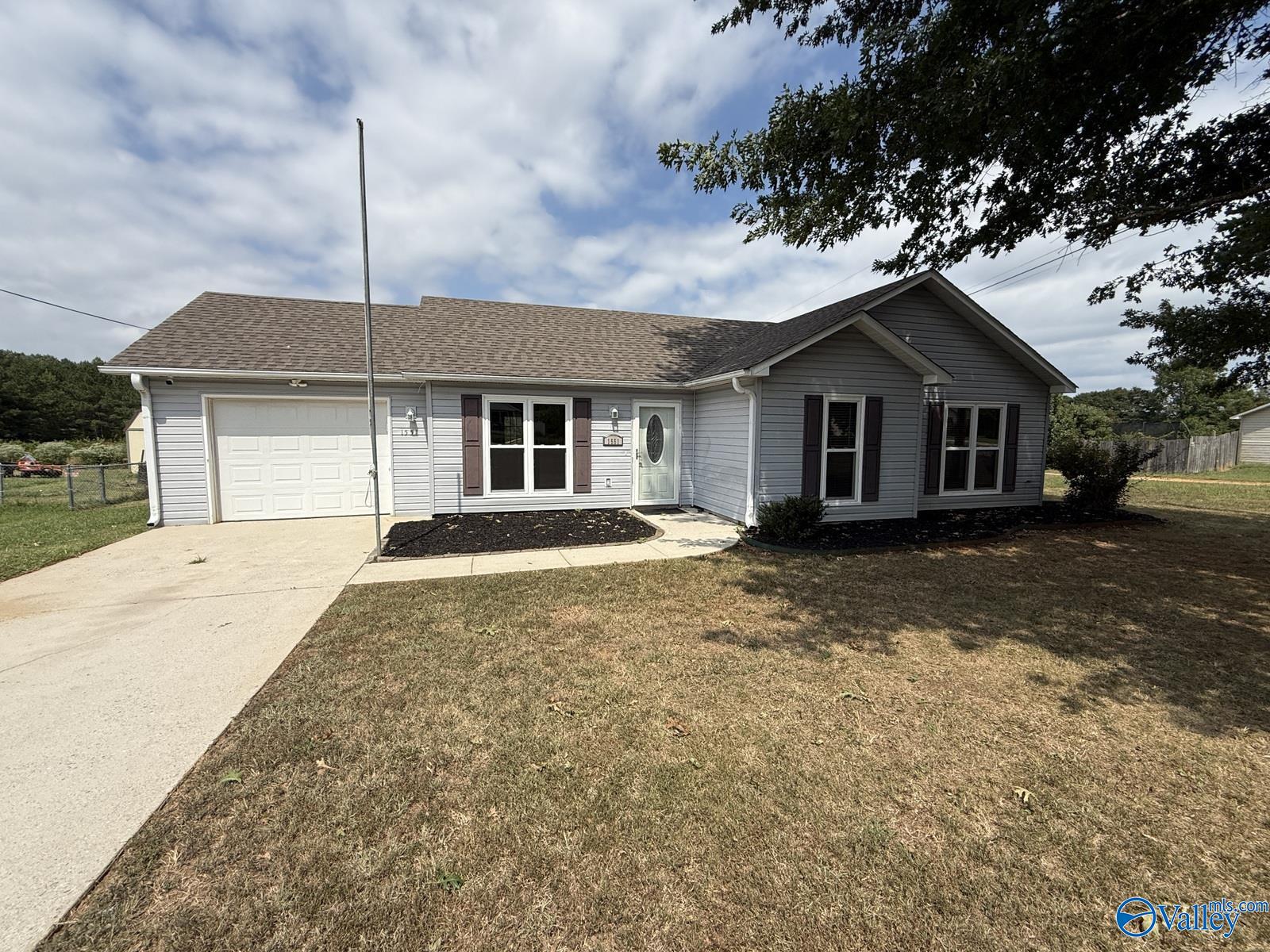 1551 Ready Section Road — photo