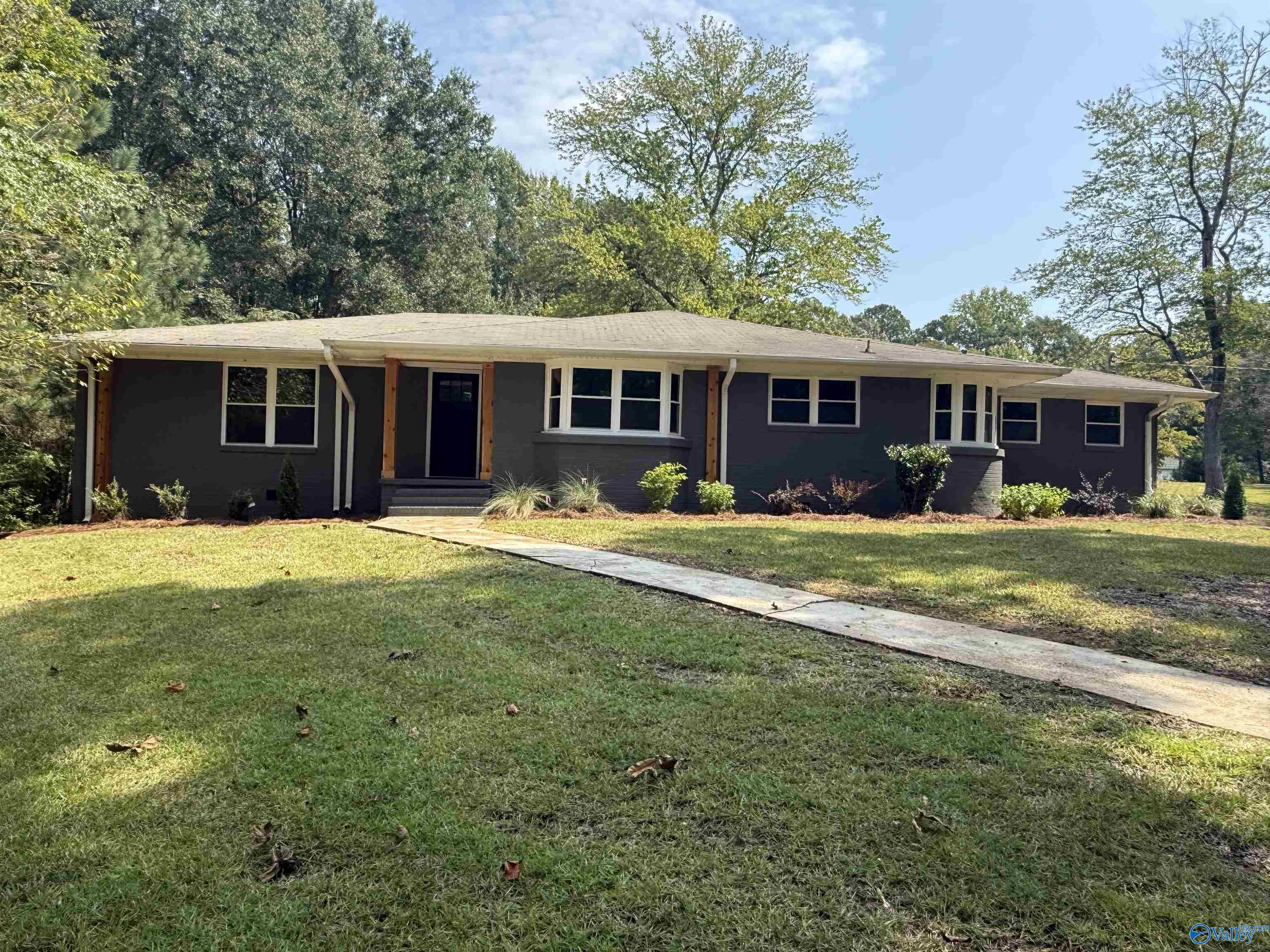 403 Lakewood Drive — photo