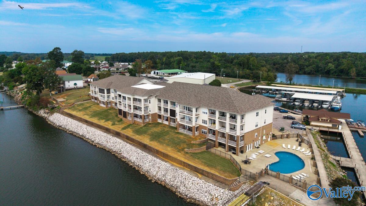 6122 Bay Village Drive #109 — photo