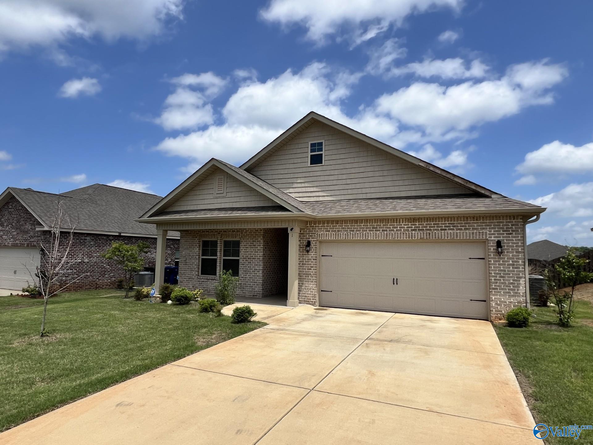 107 Caden Court — photo
