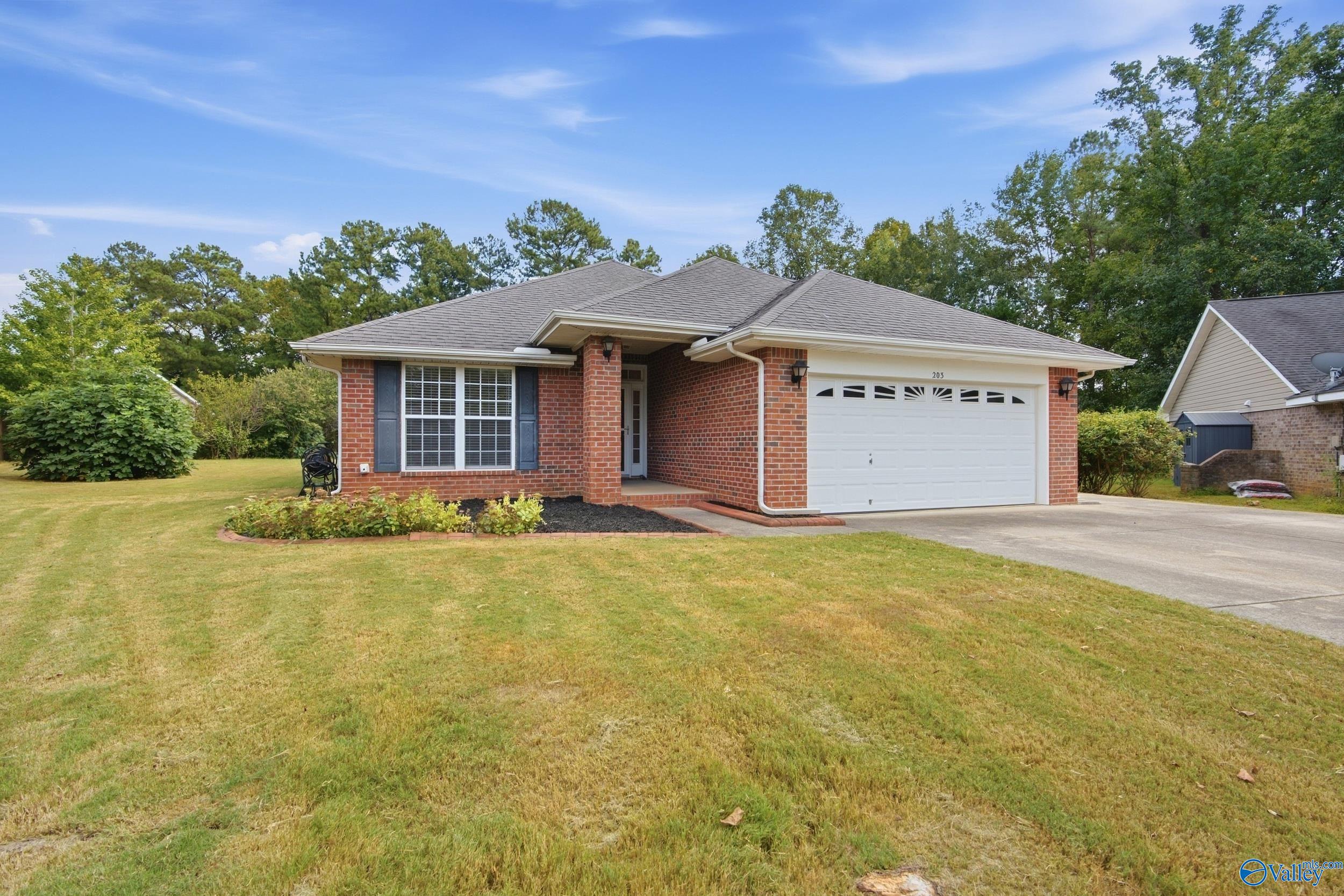 203 Silver Breeze Court — photo