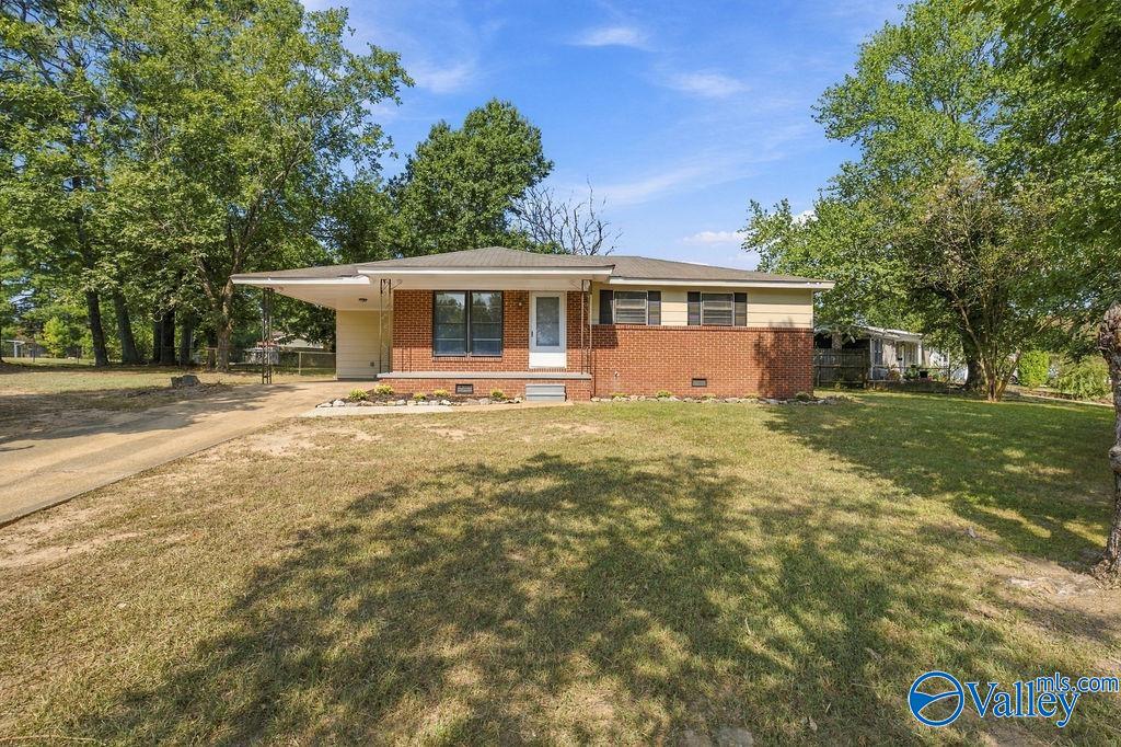 104 Albert Street SW — photo