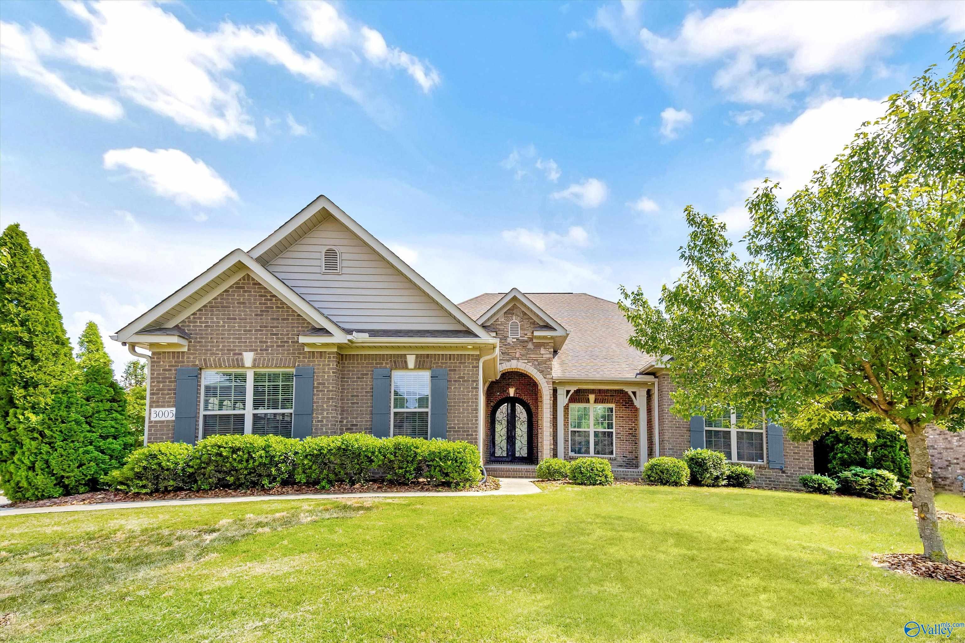 3005 Laurel Cove Way — photo