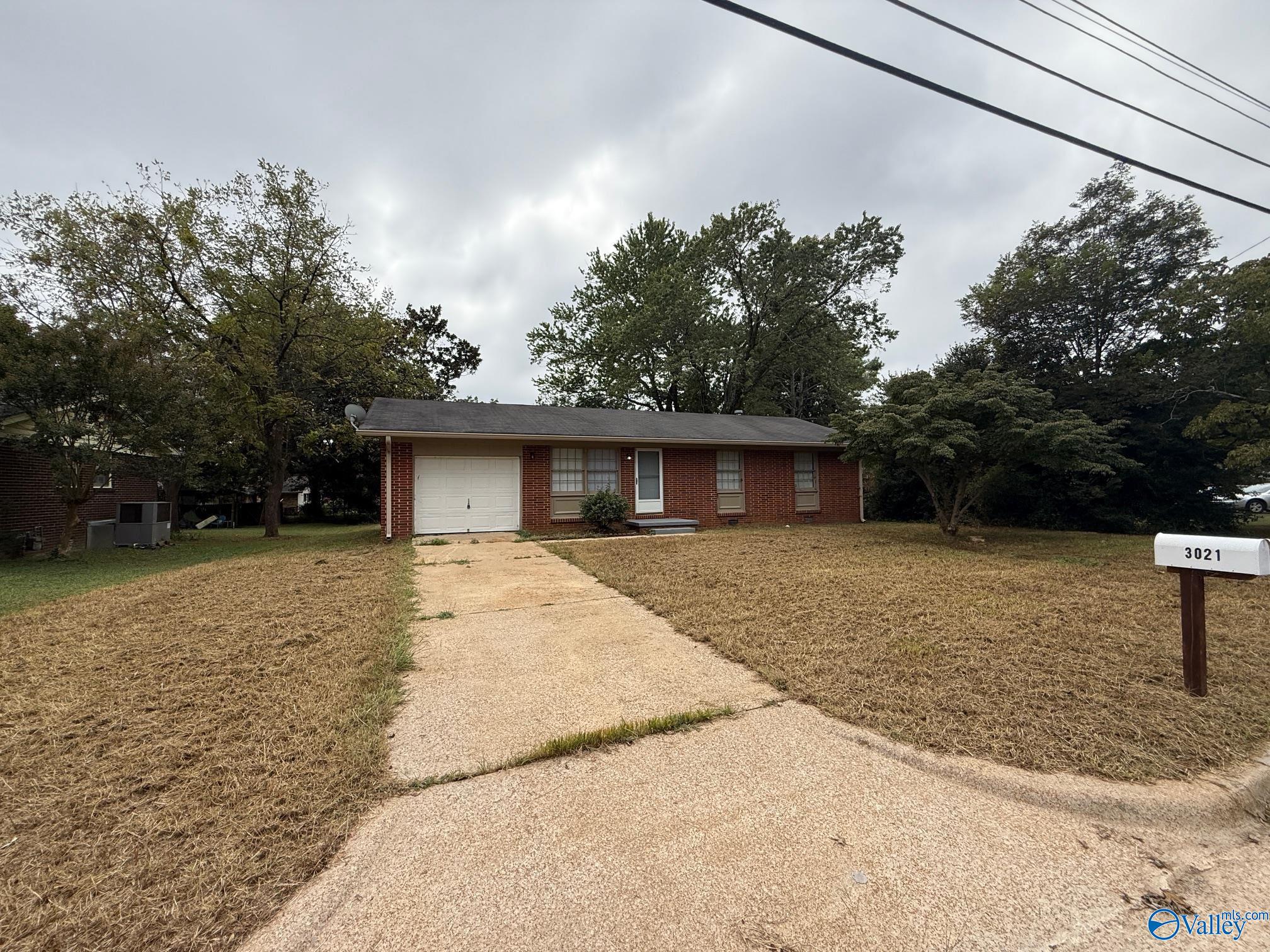 3021 Deerfield Road — photo