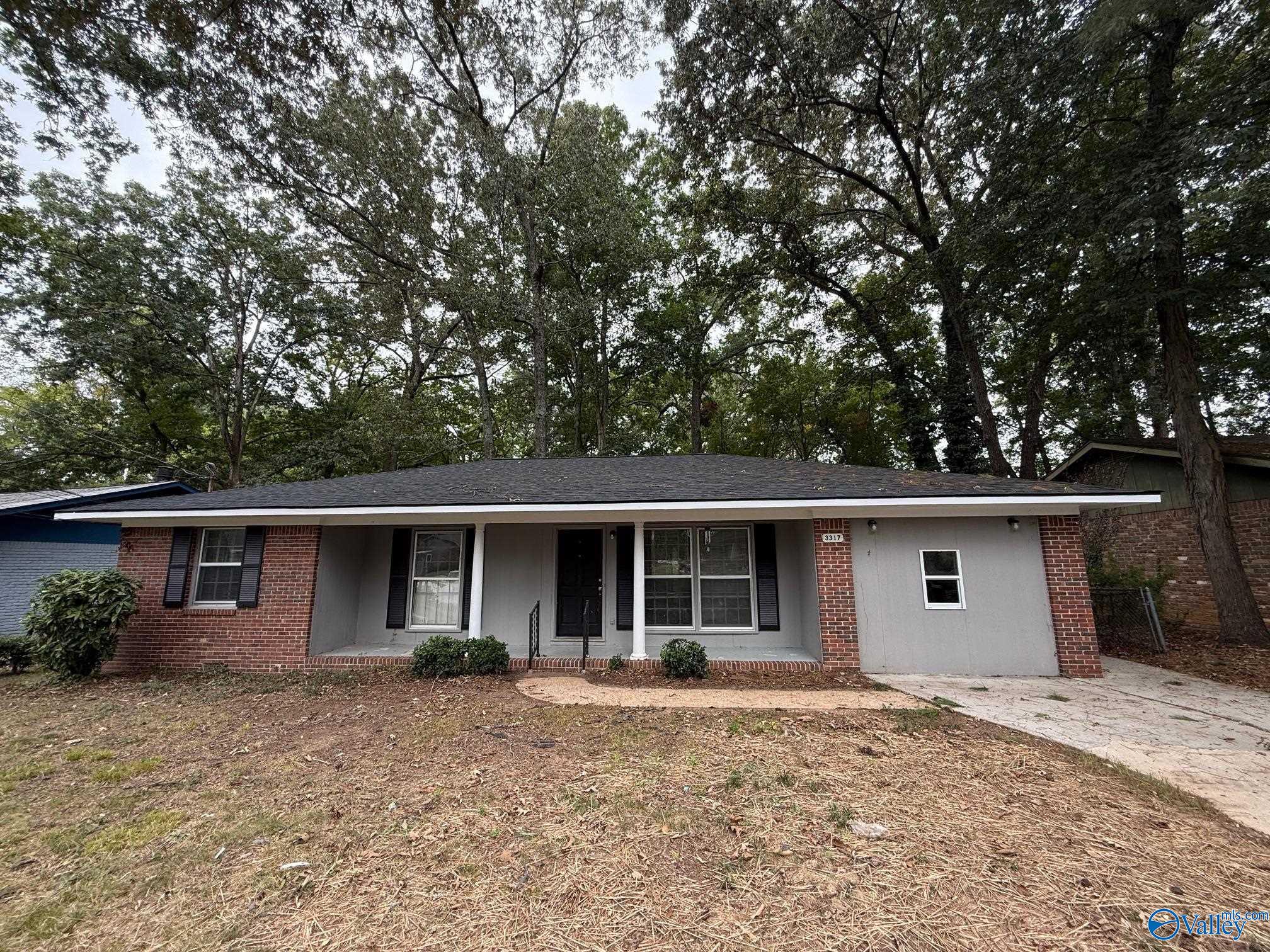 3317 Delia Lane NW — photo