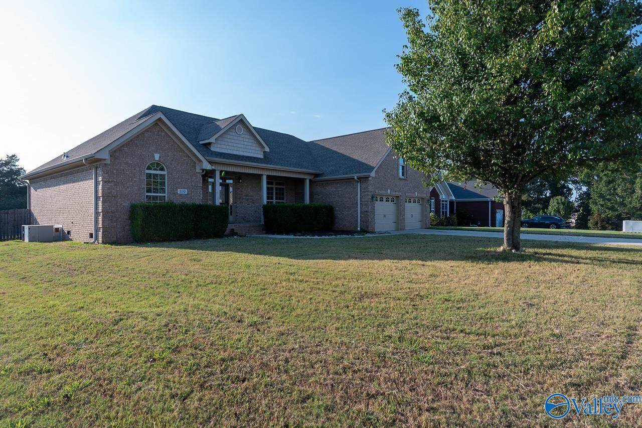 110 Grassy Bank Drive — photo