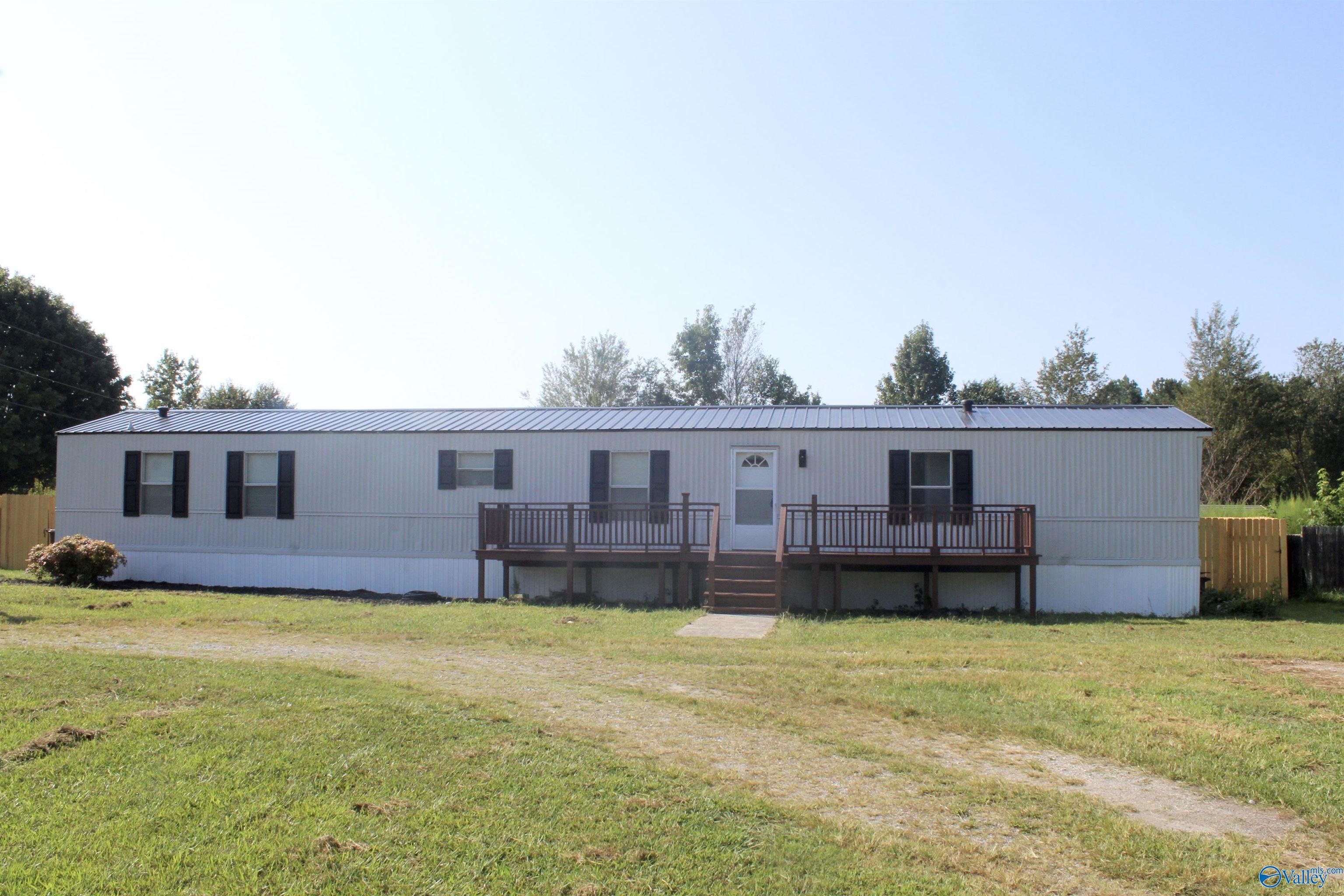 24104 Bain Road — photo