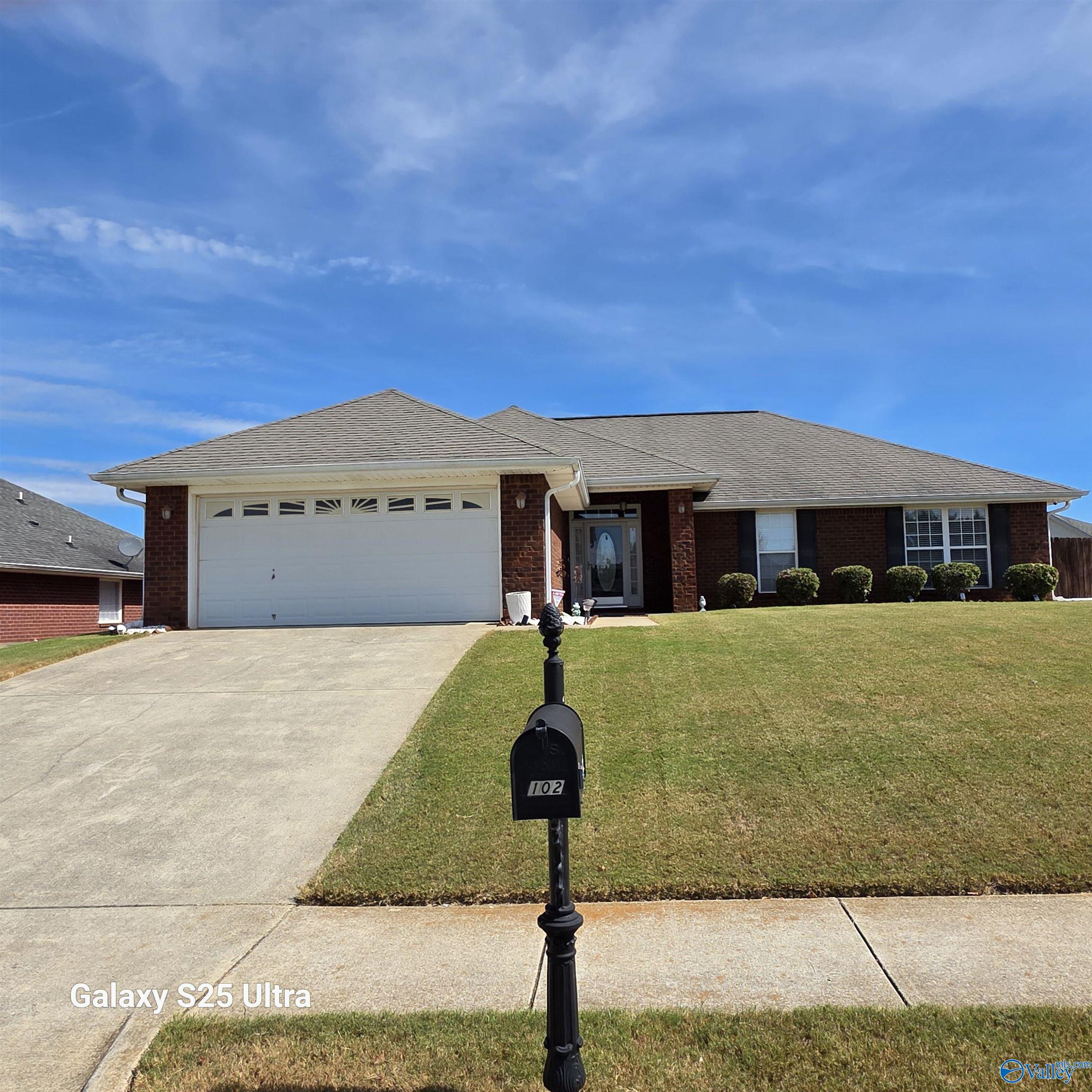 102 Coldsprings Drive — photo