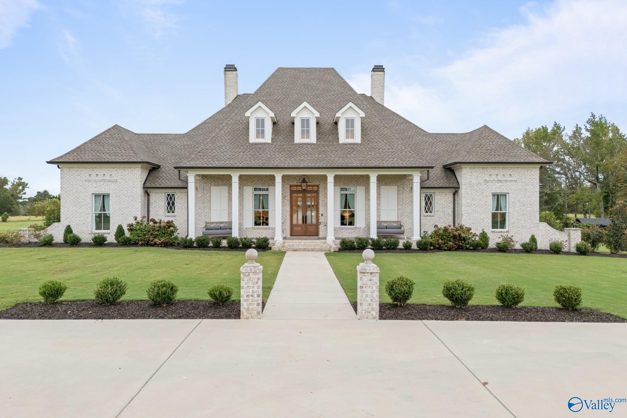 1716 Bethel Road NE — photo