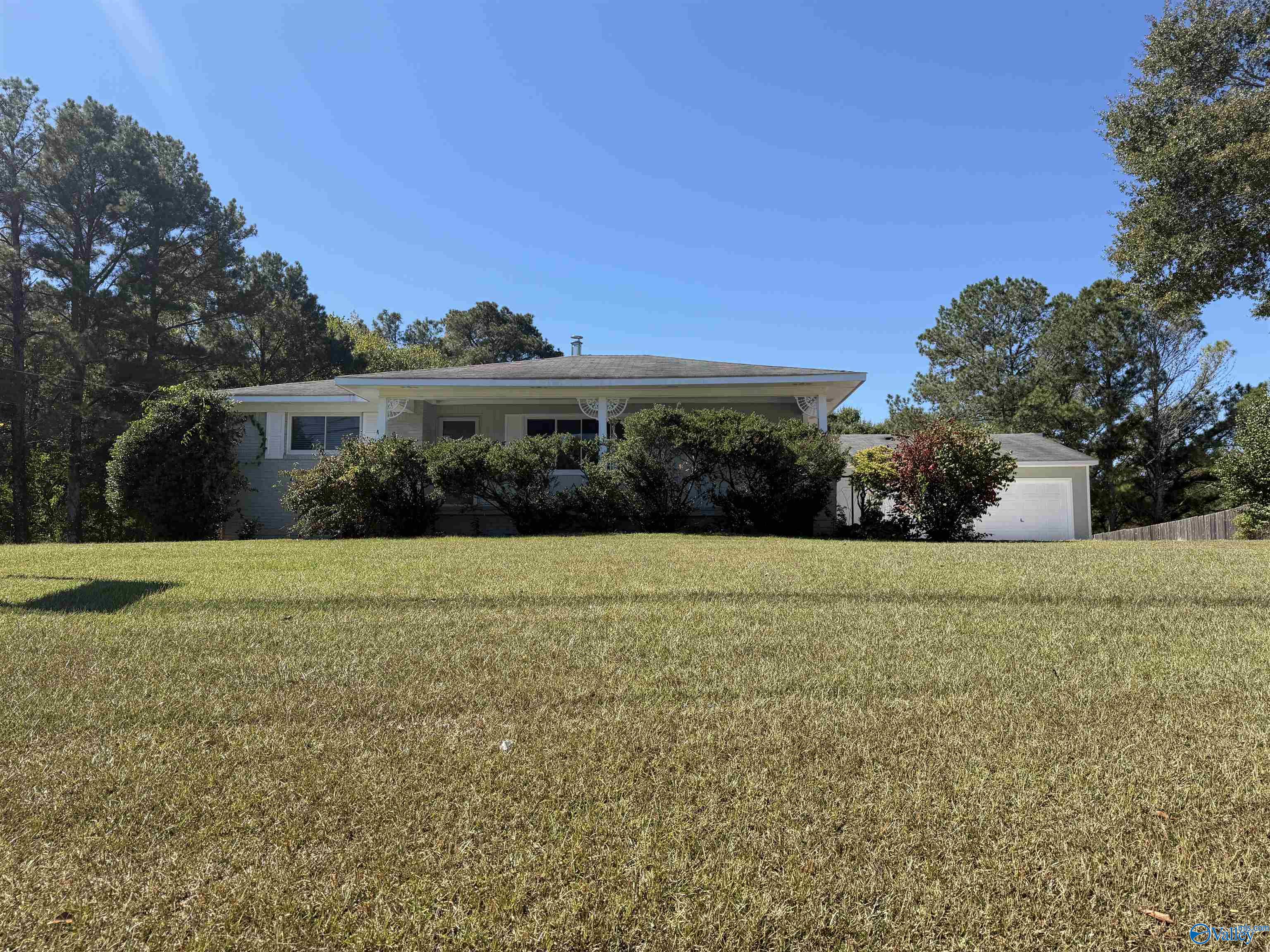 26 Hickory Circle — photo