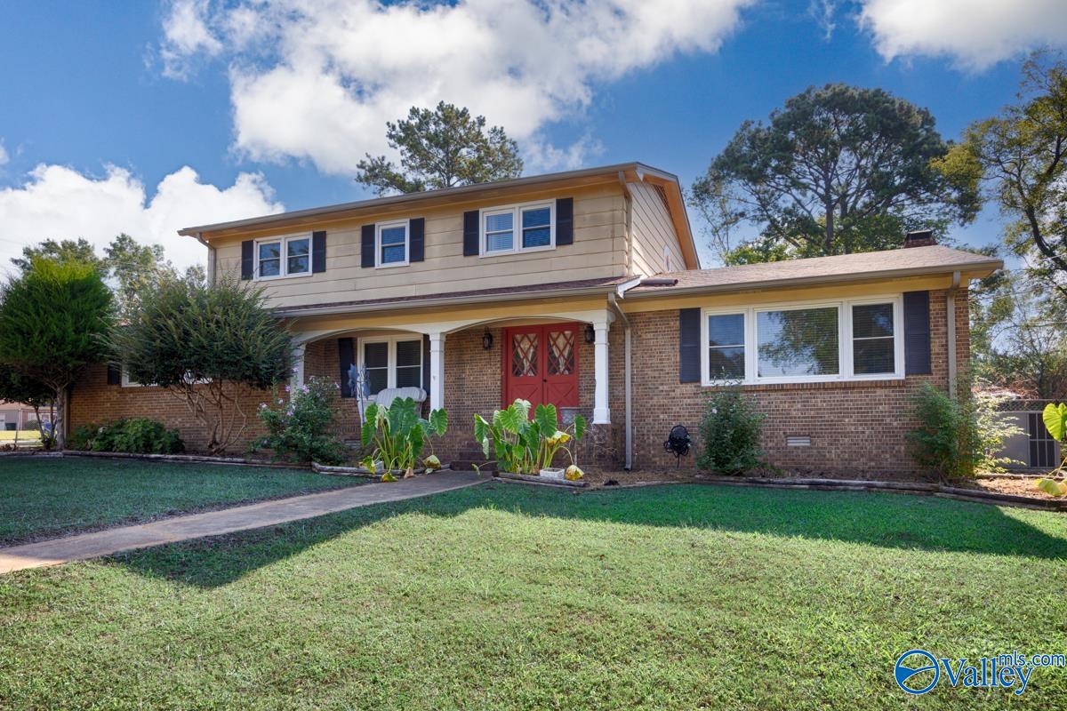 2101 Manassas Drive SW — photo