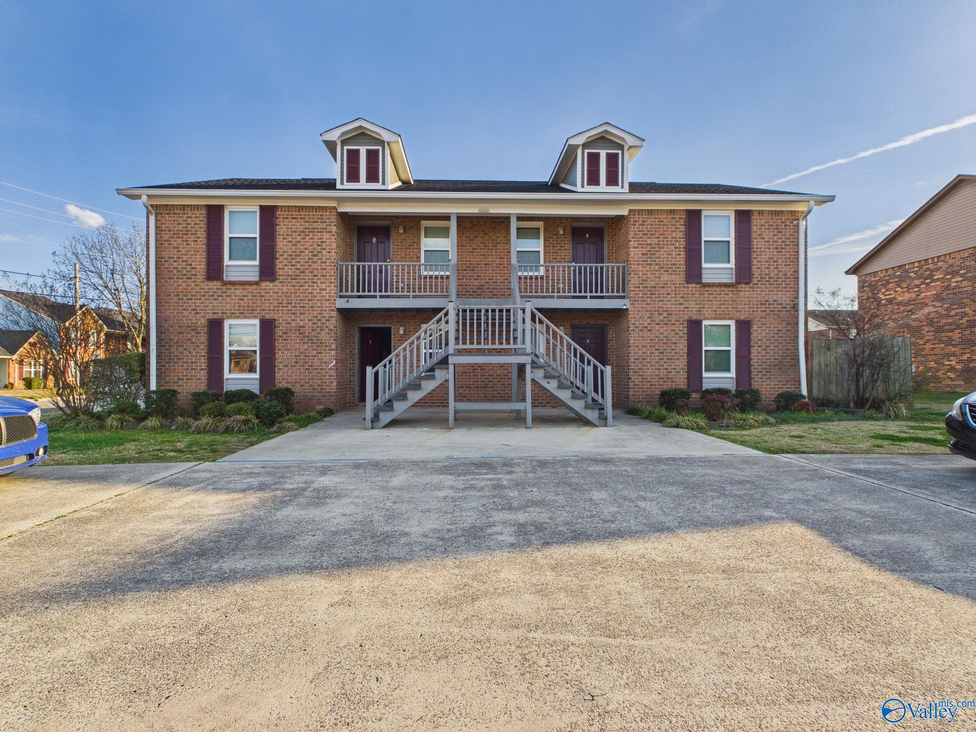 1801 Graymont Lane SW #C — photo