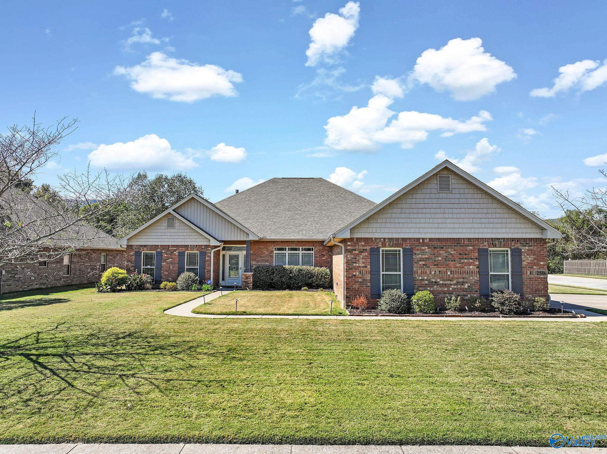 2516 Caldwell Park Court — photo