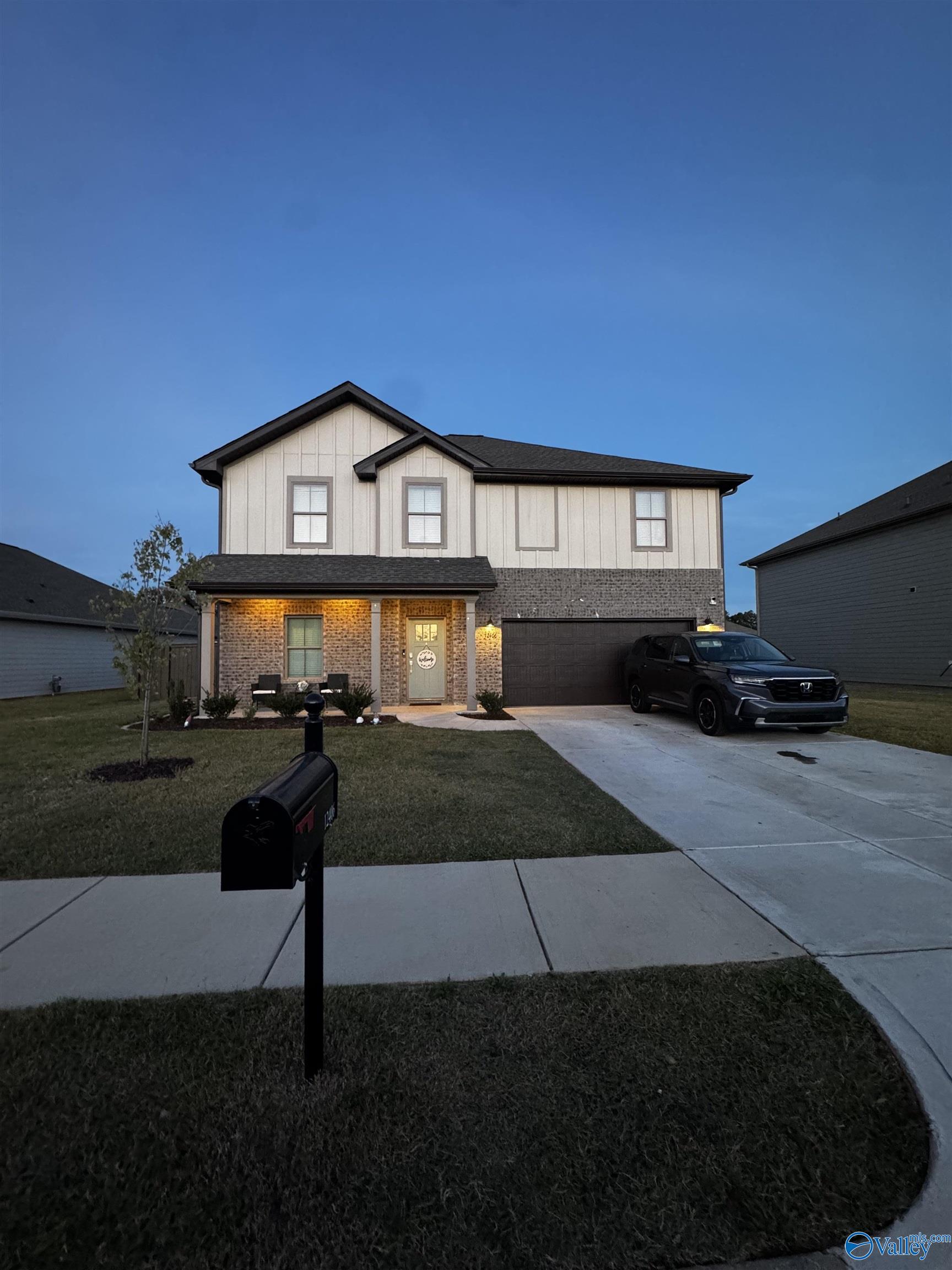 12406 Bartow Lane — photo