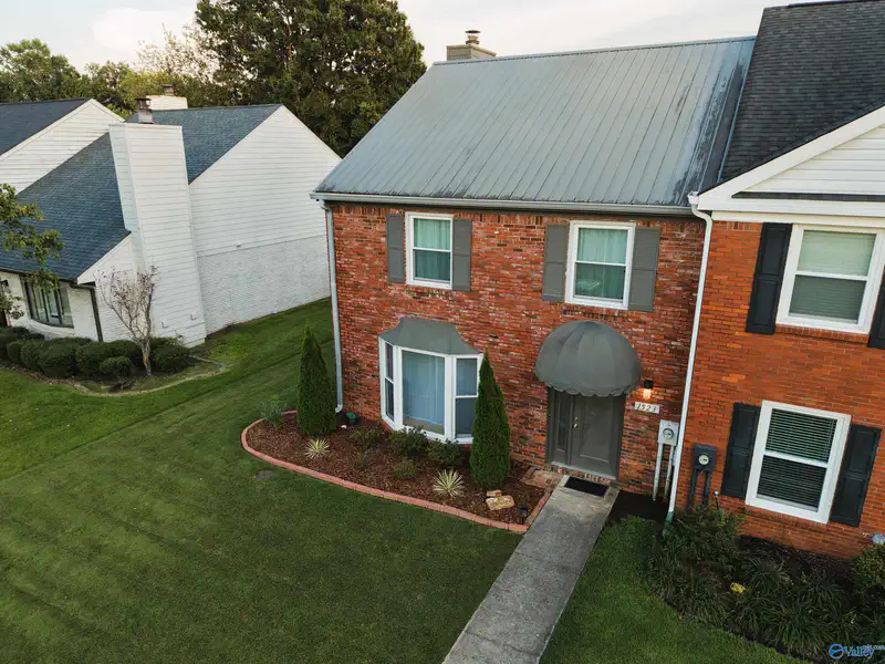 1523 Regency Blvd SE — photo