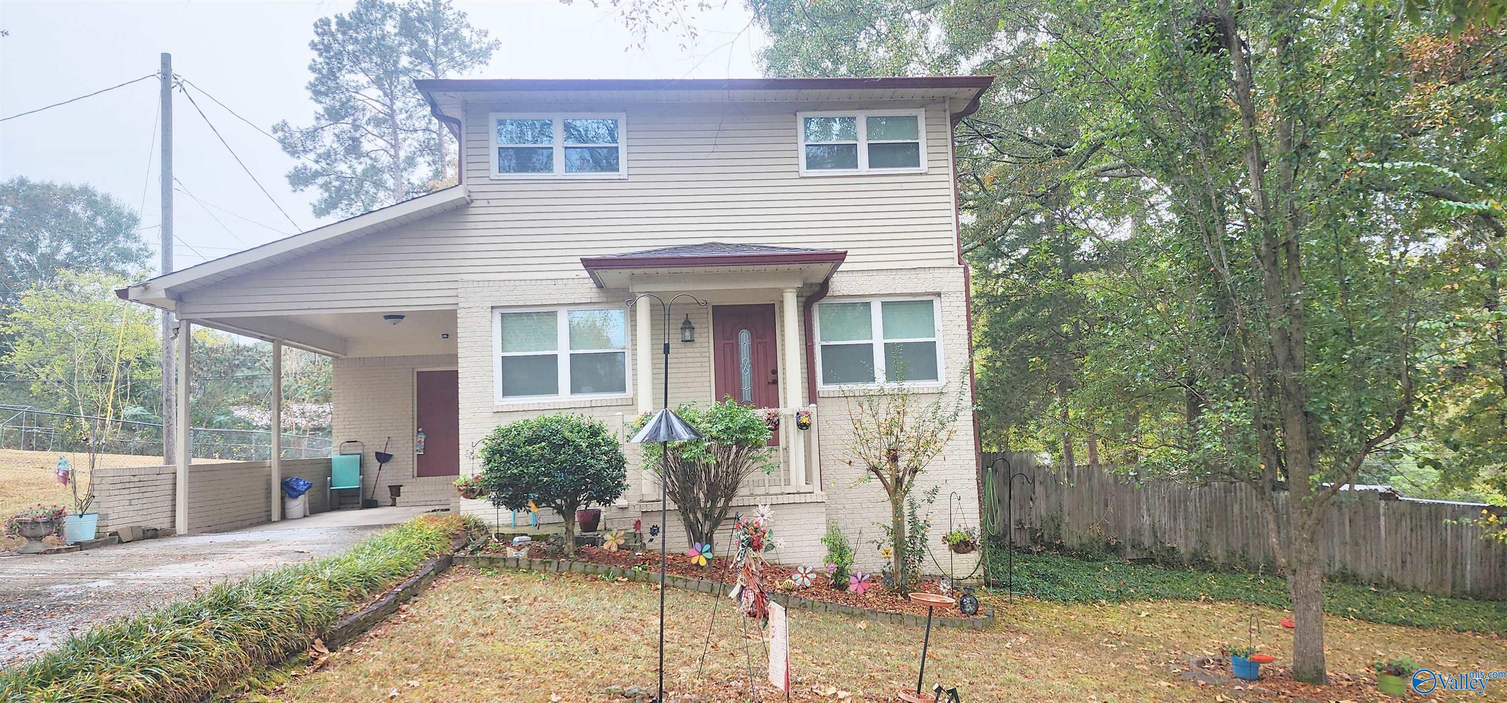 1616 Linwood Drive SW — photo