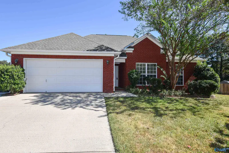 105 Sand Pine Court — photo