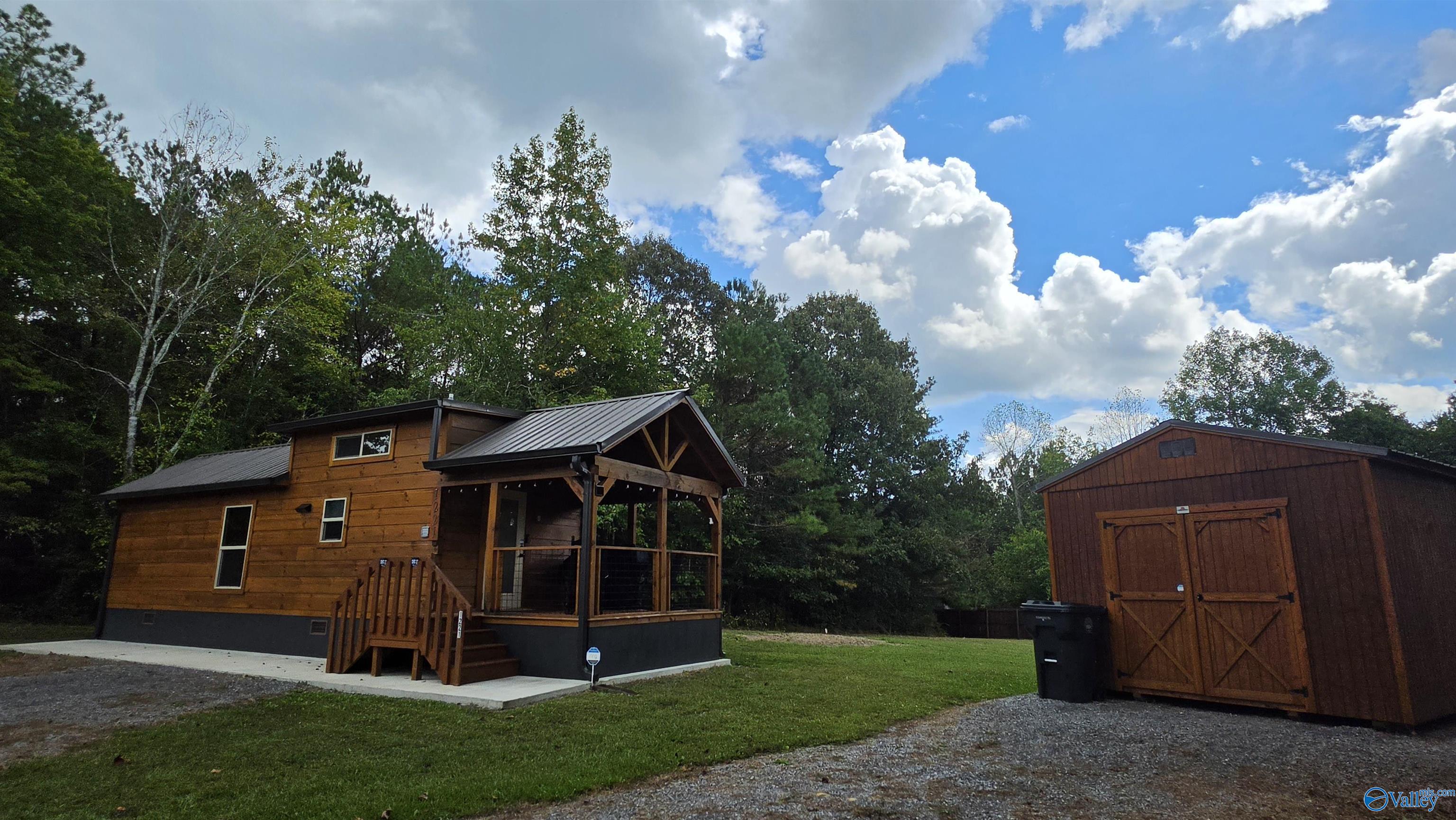 1221 County Road 641 — photo