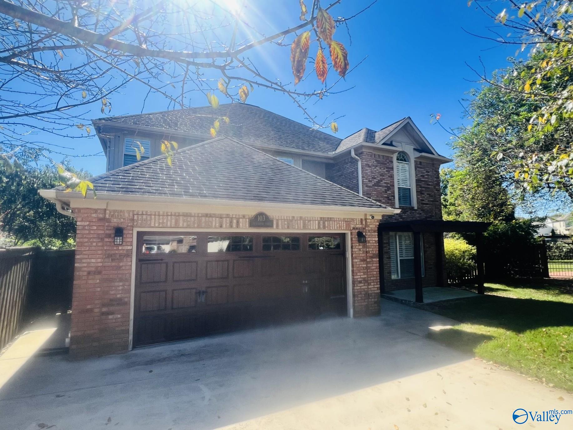 103 Canterbury Circle — photo