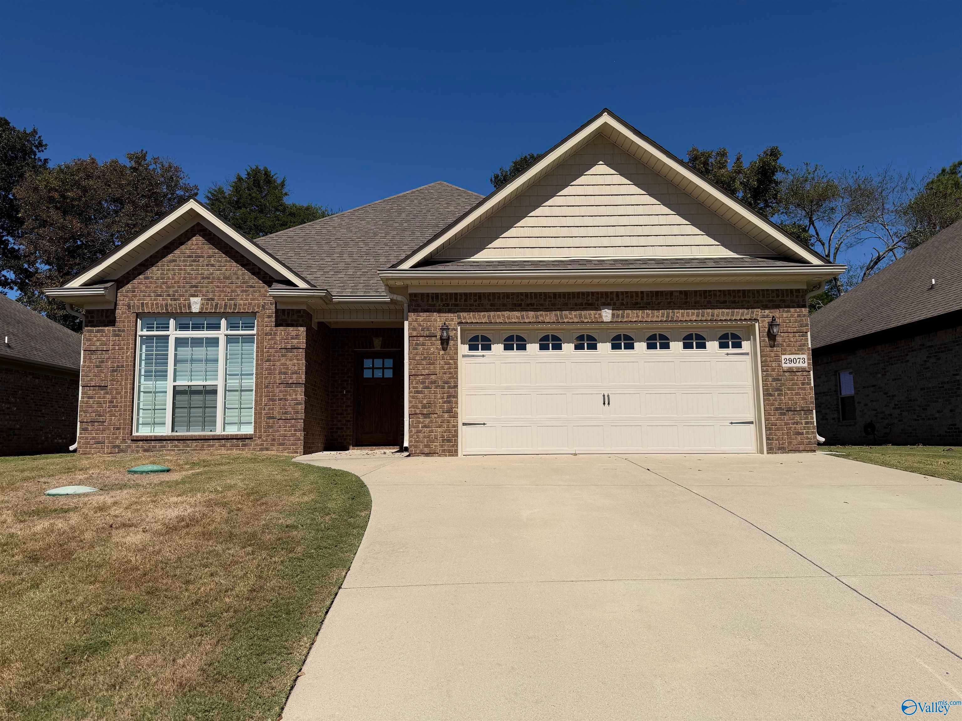 29073 Stonehenge Drive — photo