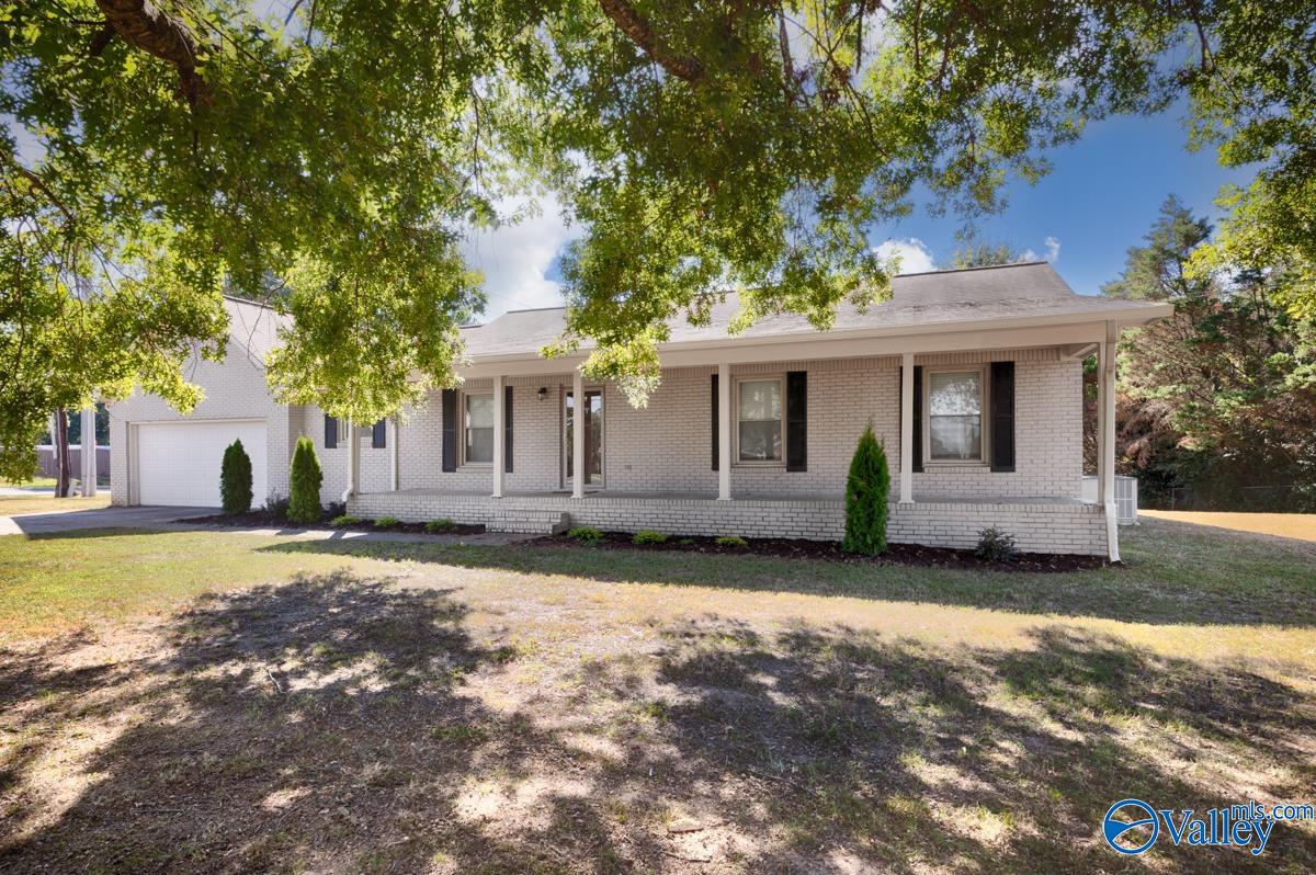 101 Jay Drive — photo