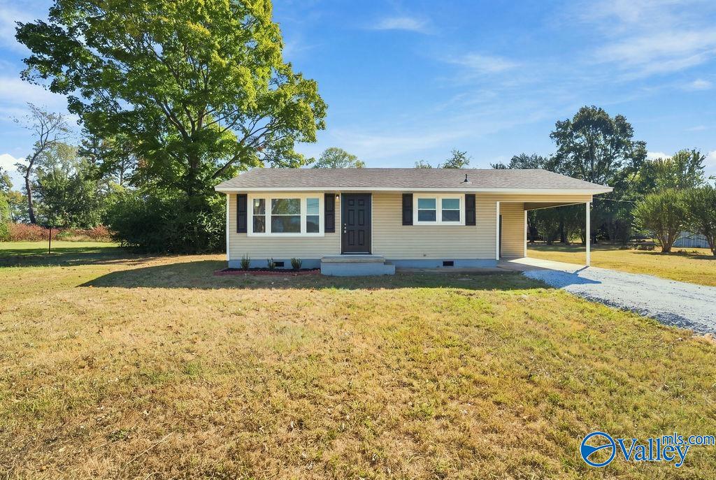 15388 Lucas Ferry Road — photo