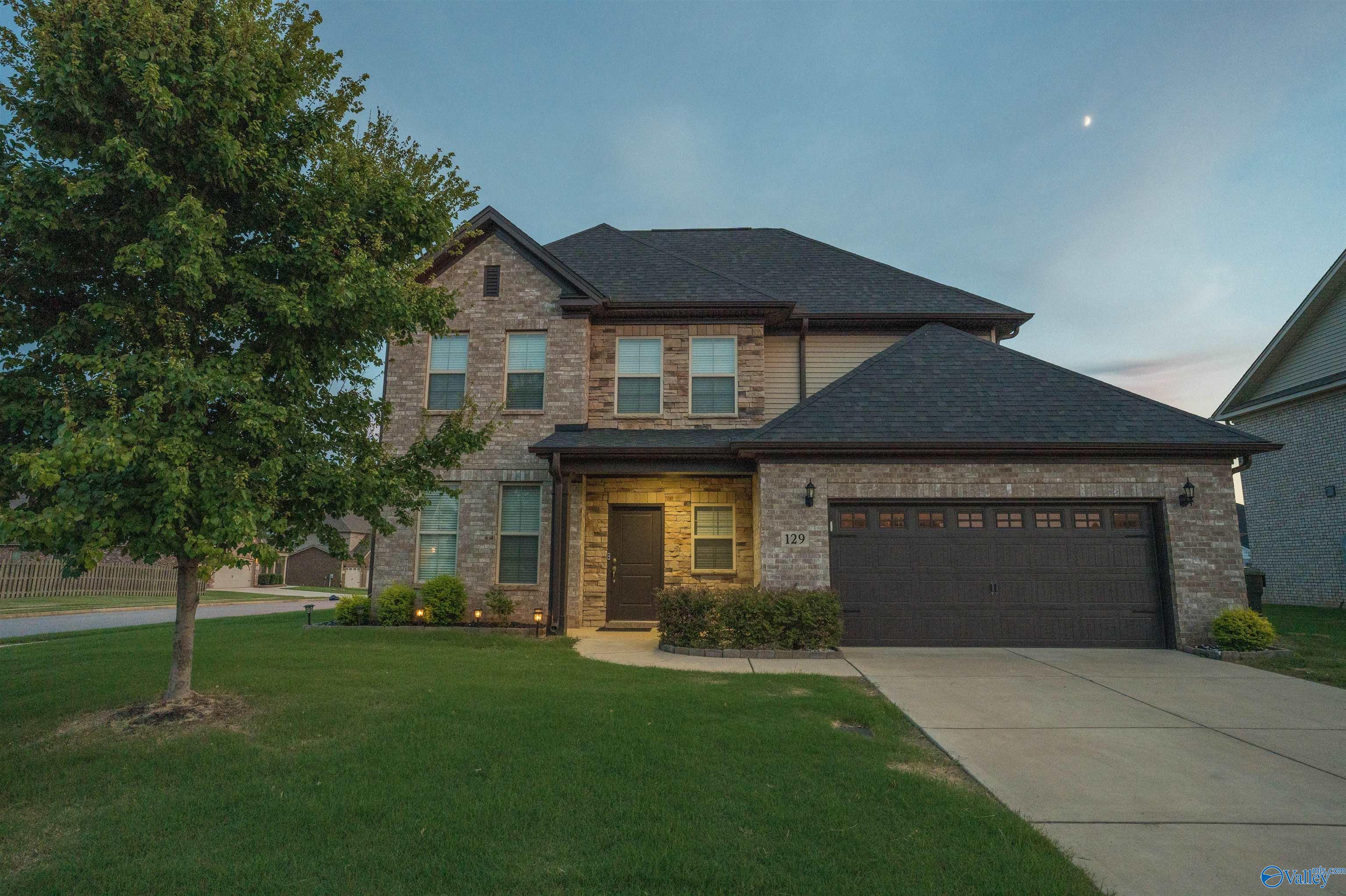 129 Whirlaway Drive — photo