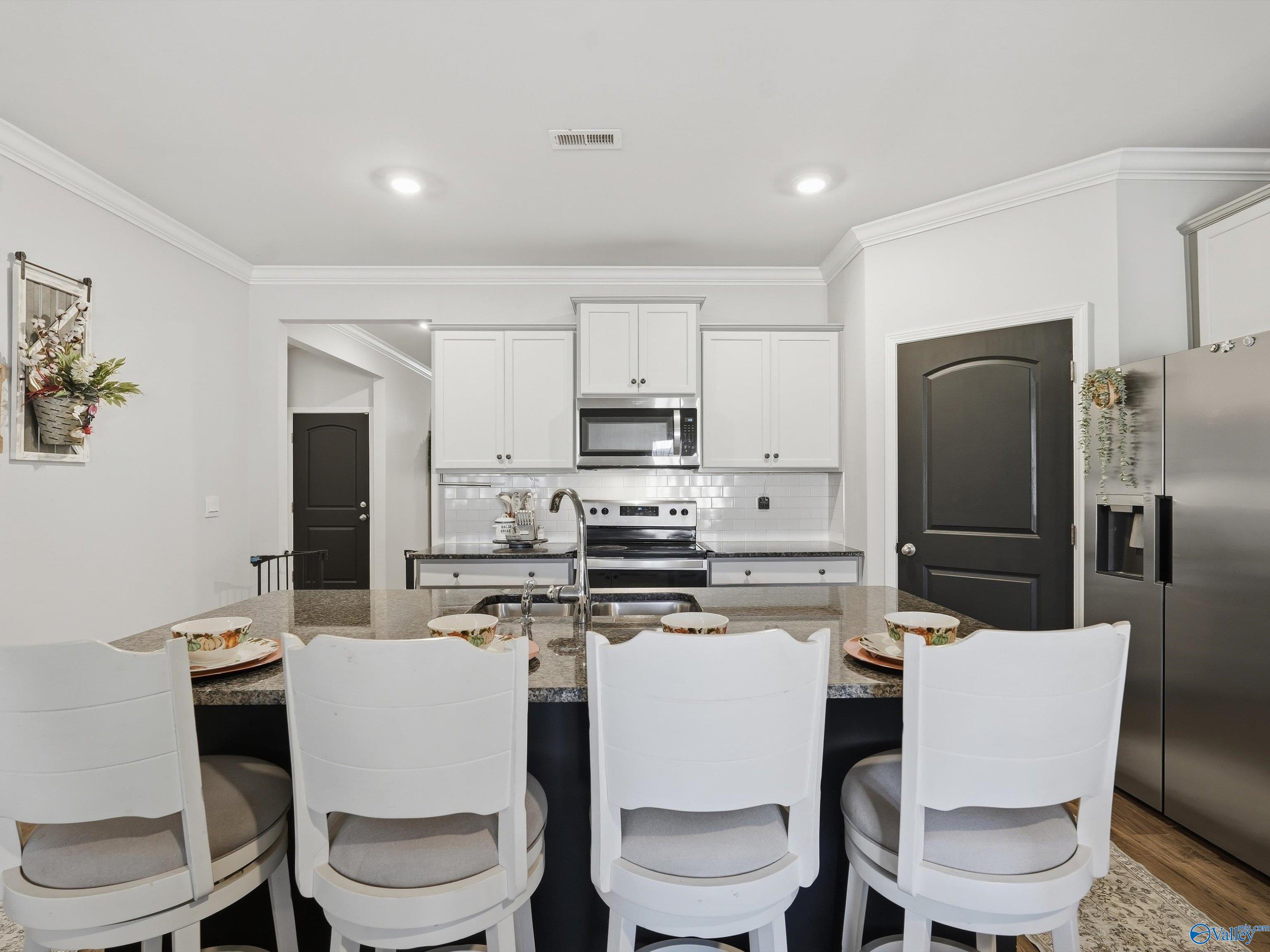 14349 Leadenhall Lane — photo