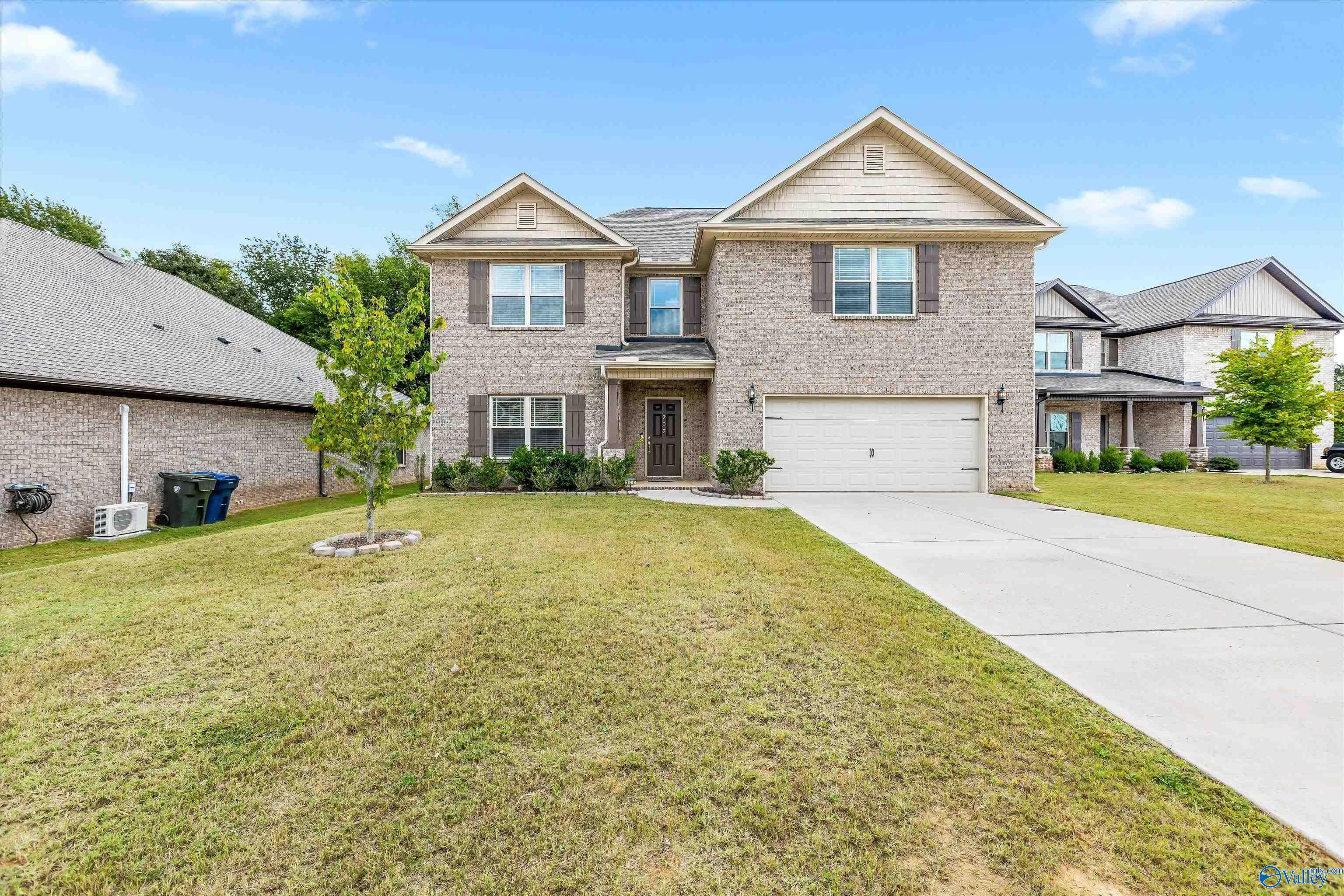207 Rye Circle — photo