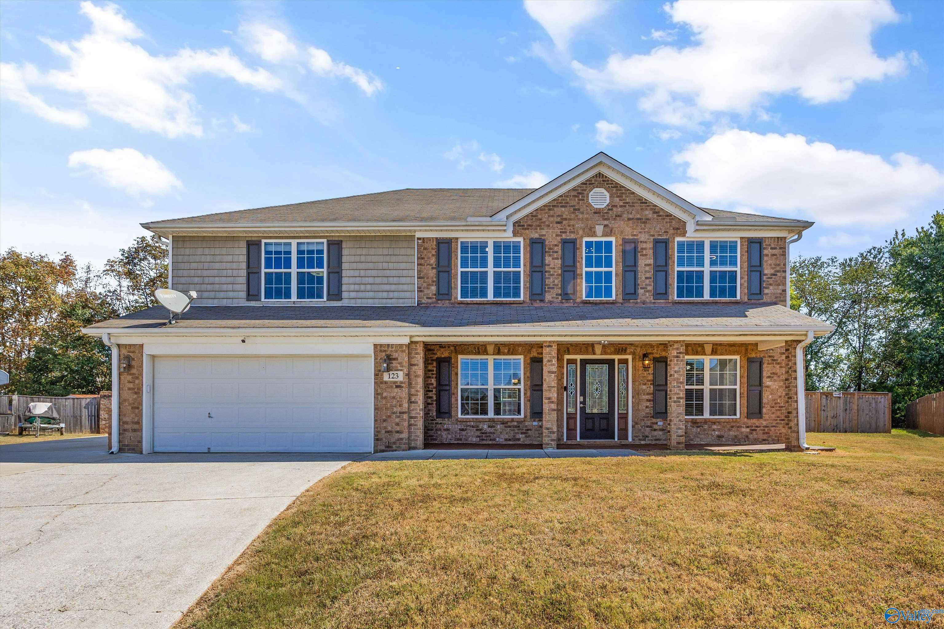 123 Upland Circle — photo