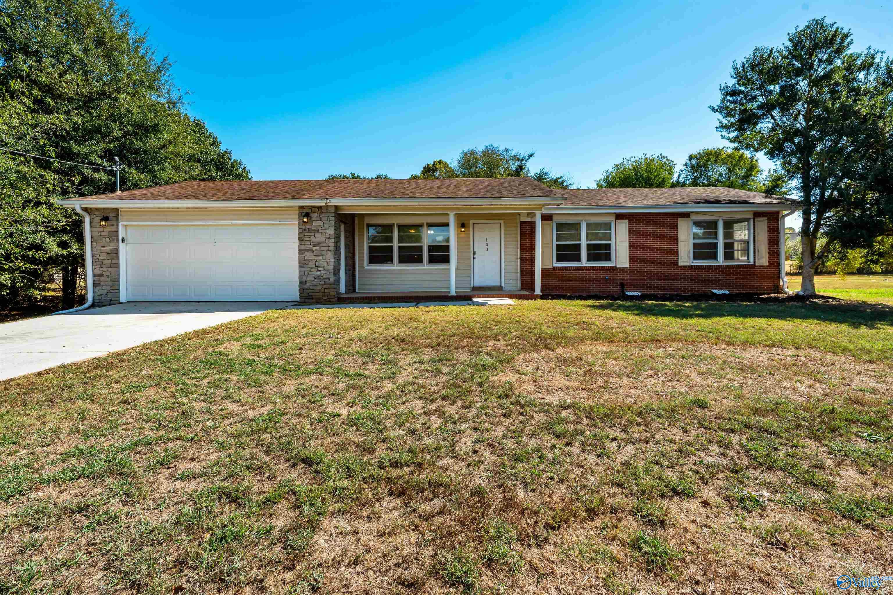 103 Grant Drive — photo