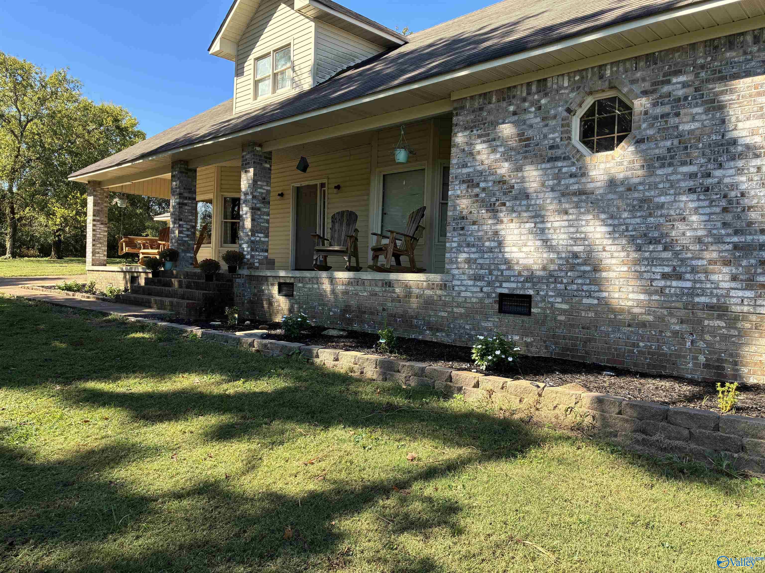 757 BRYSON RD — photo 2