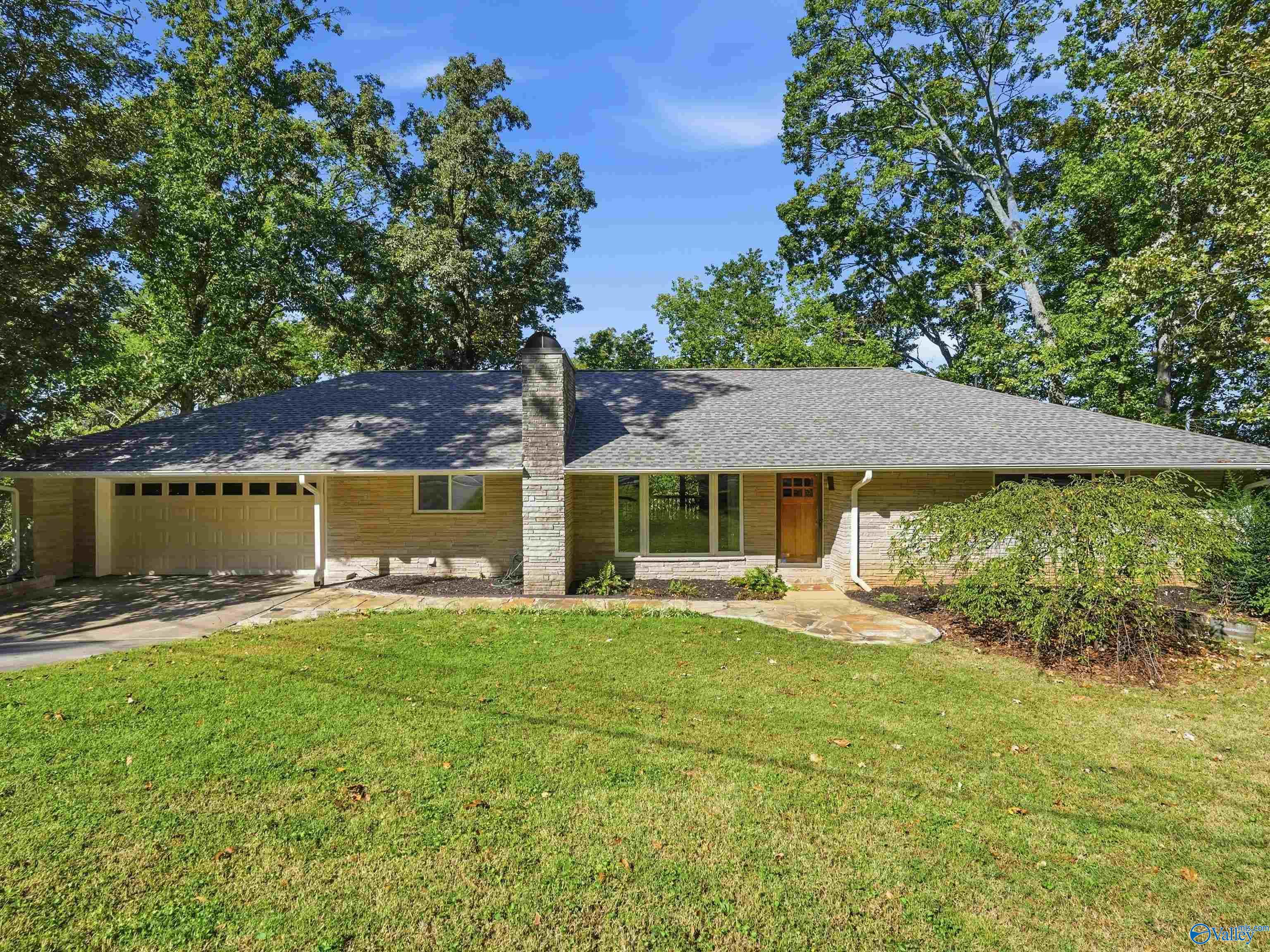 4102 Piedmont Drive SE — photo