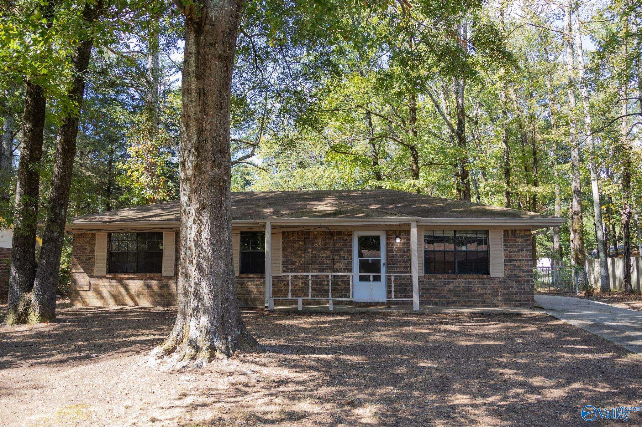 6315 Sandia Boulevard NW — photo