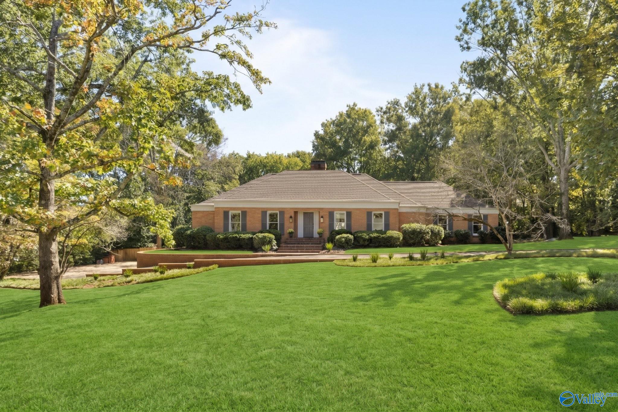 2403 Covemont Drive SE — photo