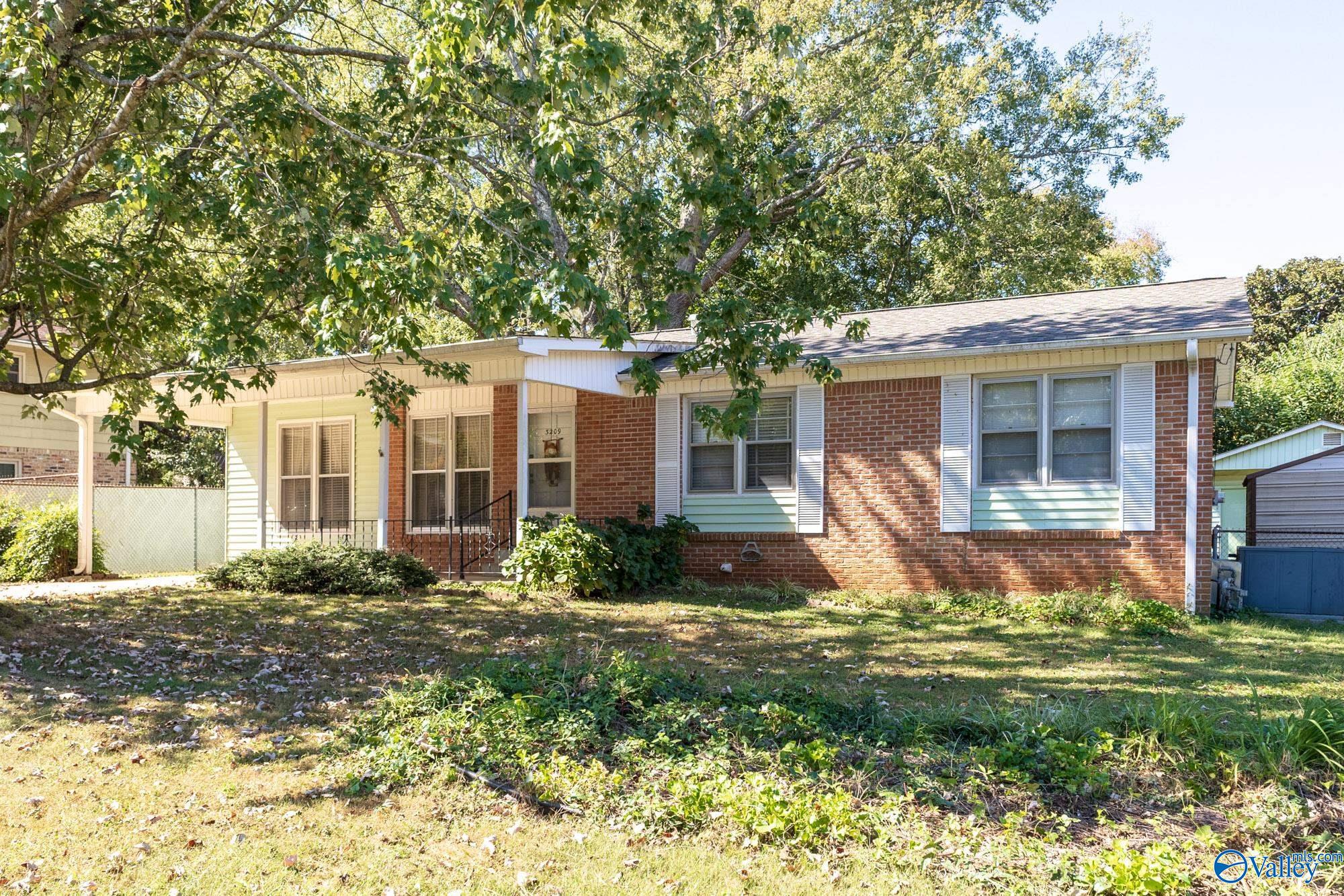 3209 Sweetbriar Road — photo