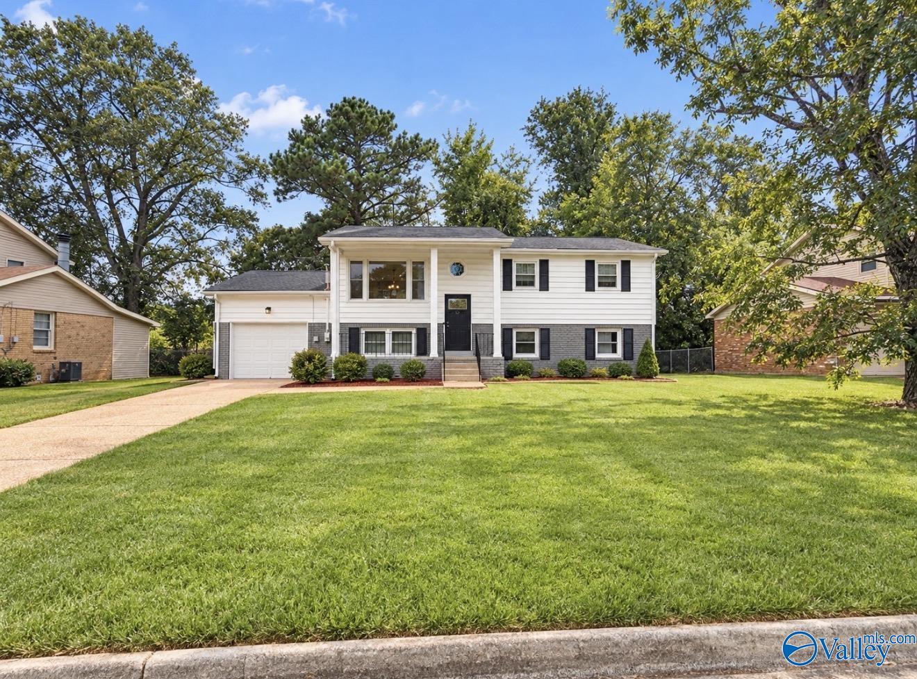 11308 Hillwood Drive — photo