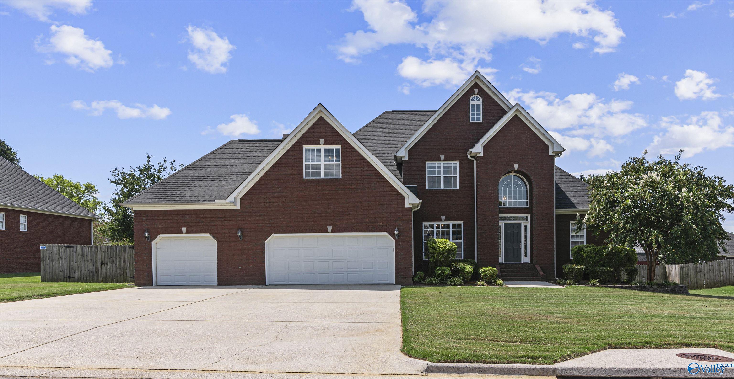 602 Morning Glory Drive SW — photo