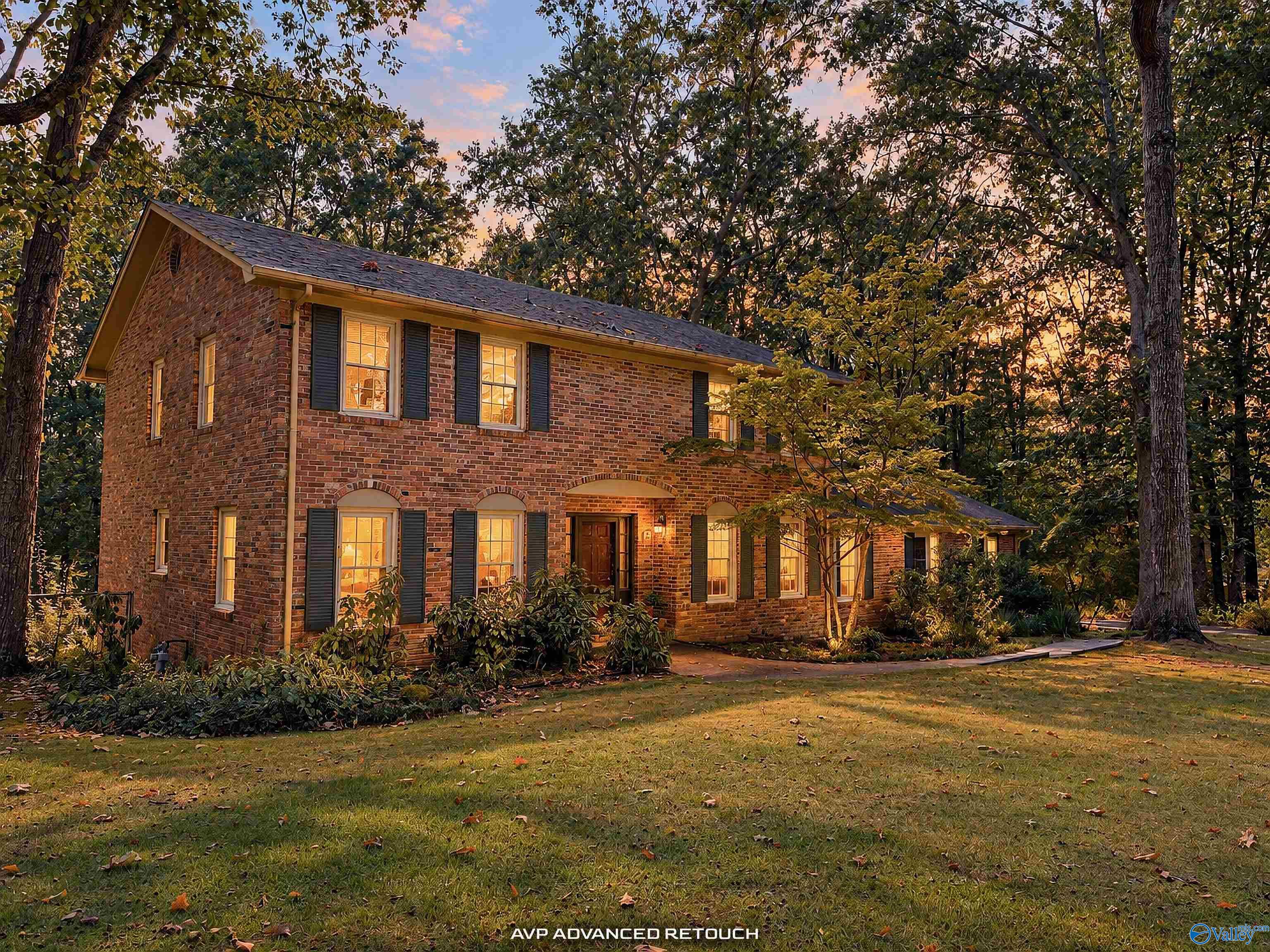 4412 Willow Bend Road SE — photo