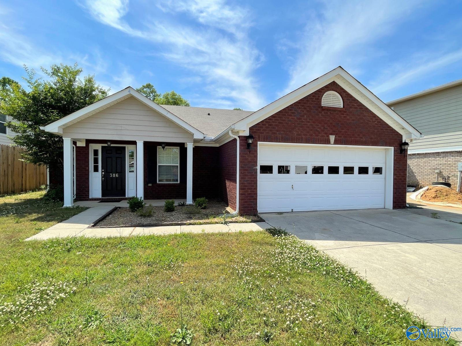386 Jasmine Drive — photo