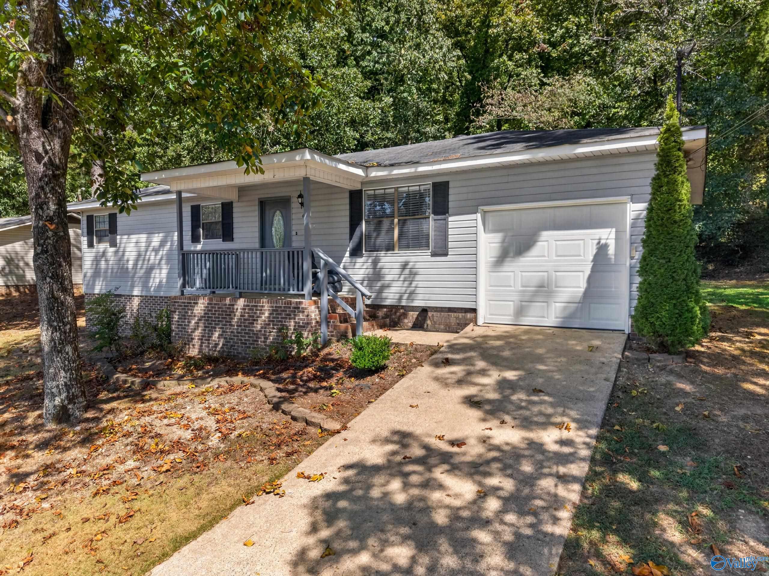 4771 Woodland Drive — photo